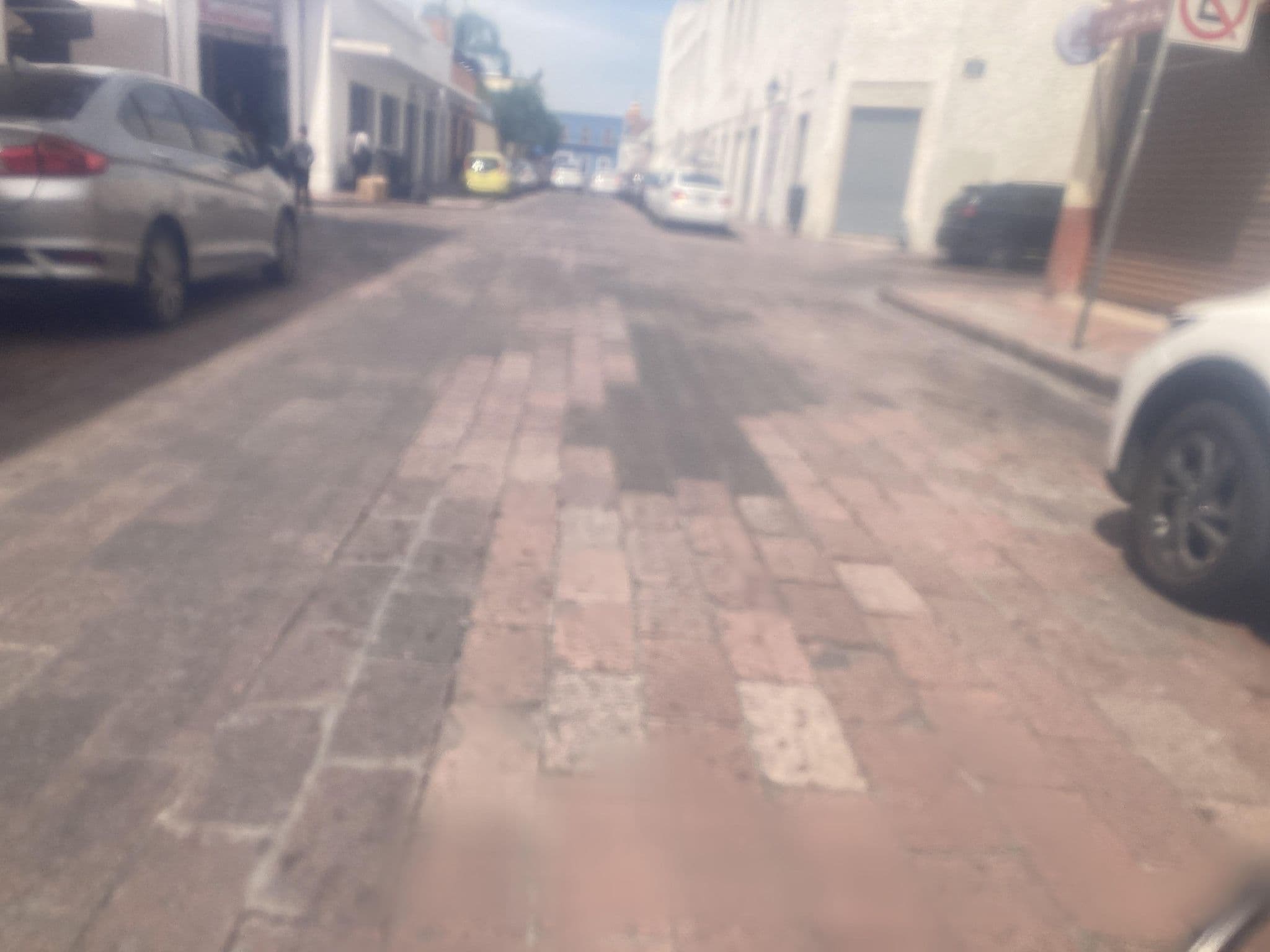 Street view near Quinta Allende, Santiago de Querétaro — © adrianarangel (CC BY-SA · Mapillary)