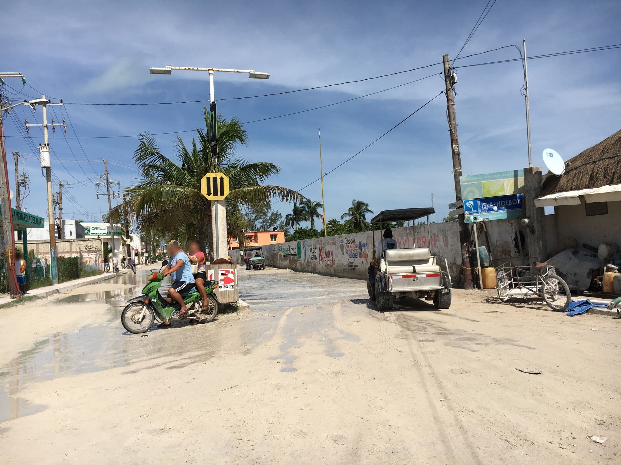 Street view near Casa Lupita, Isla Holbox — © z0rg (CC BY-SA · Mapillary)