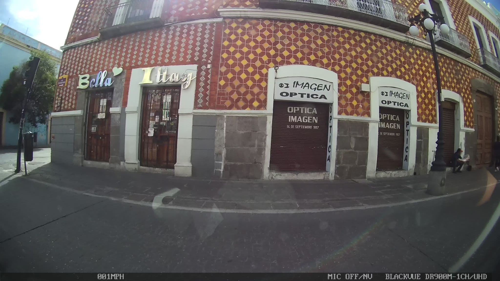 Street view near Hostal Casona Poblana, Puebla — © kaart_4 (CC BY-SA · Mapillary)