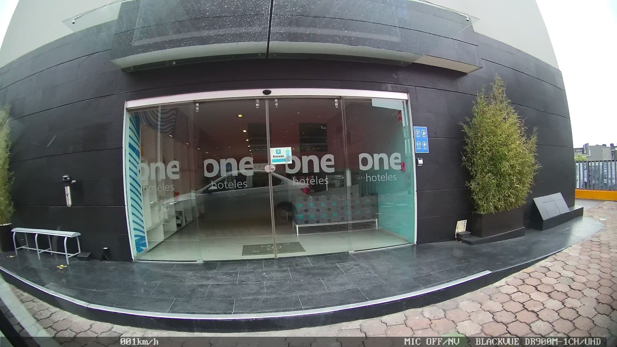 Street view near One, Tlalpan — © kaart_1 (CC BY-SA · Mapillary)