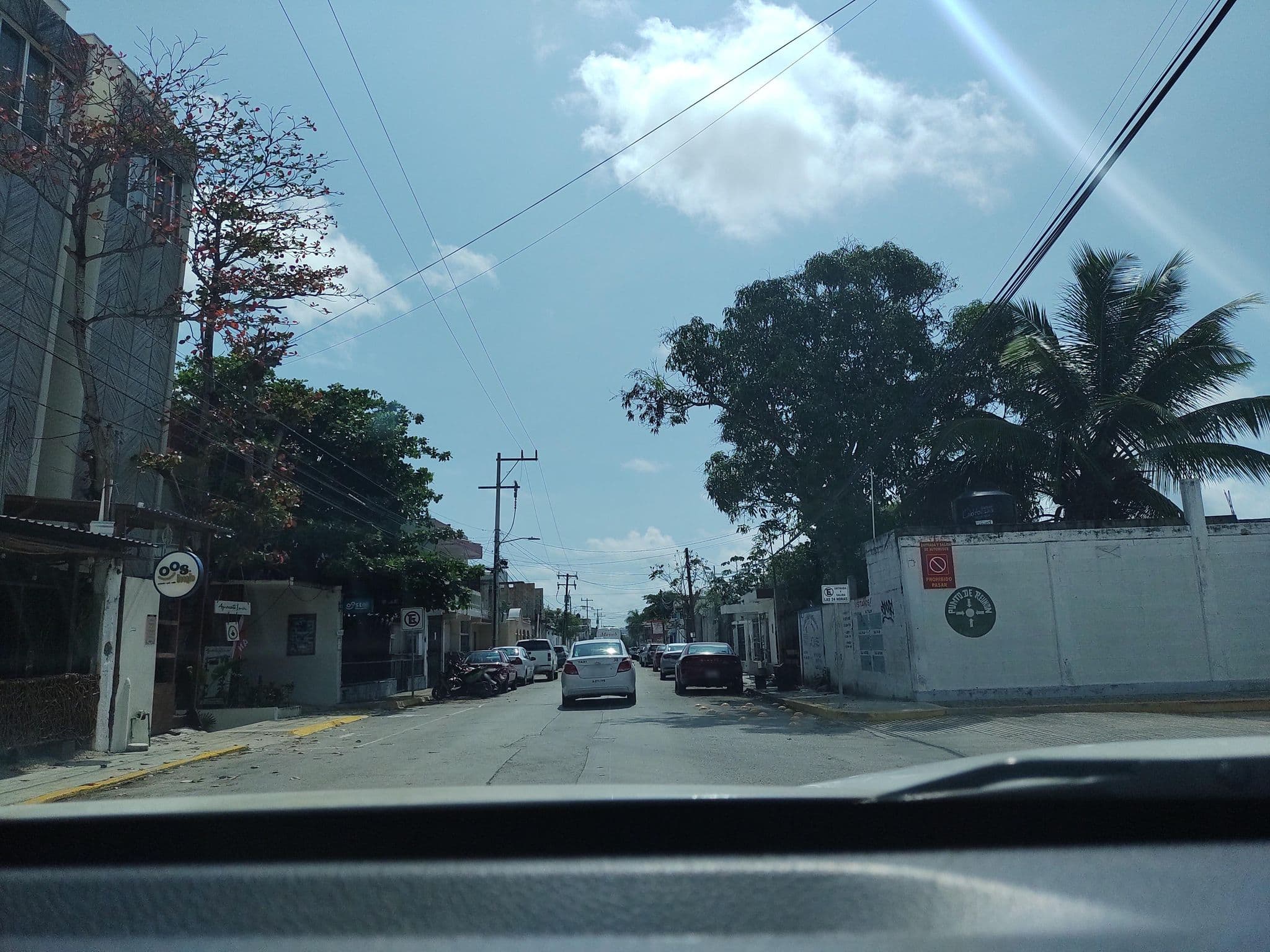 Street view near Cha Cha Cha, Tulum