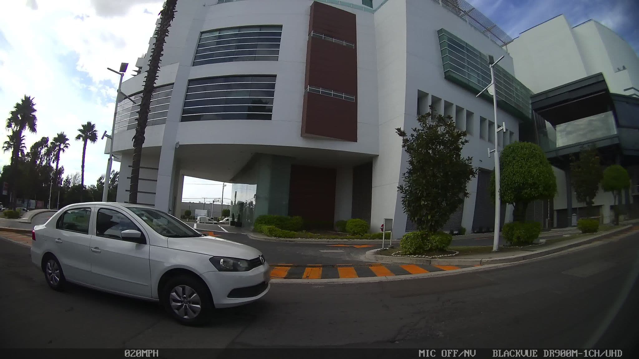 Street view near Fiesta Inn Las Ánimas, Puebla — © kaart_2 (CC BY-SA · Mapillary)