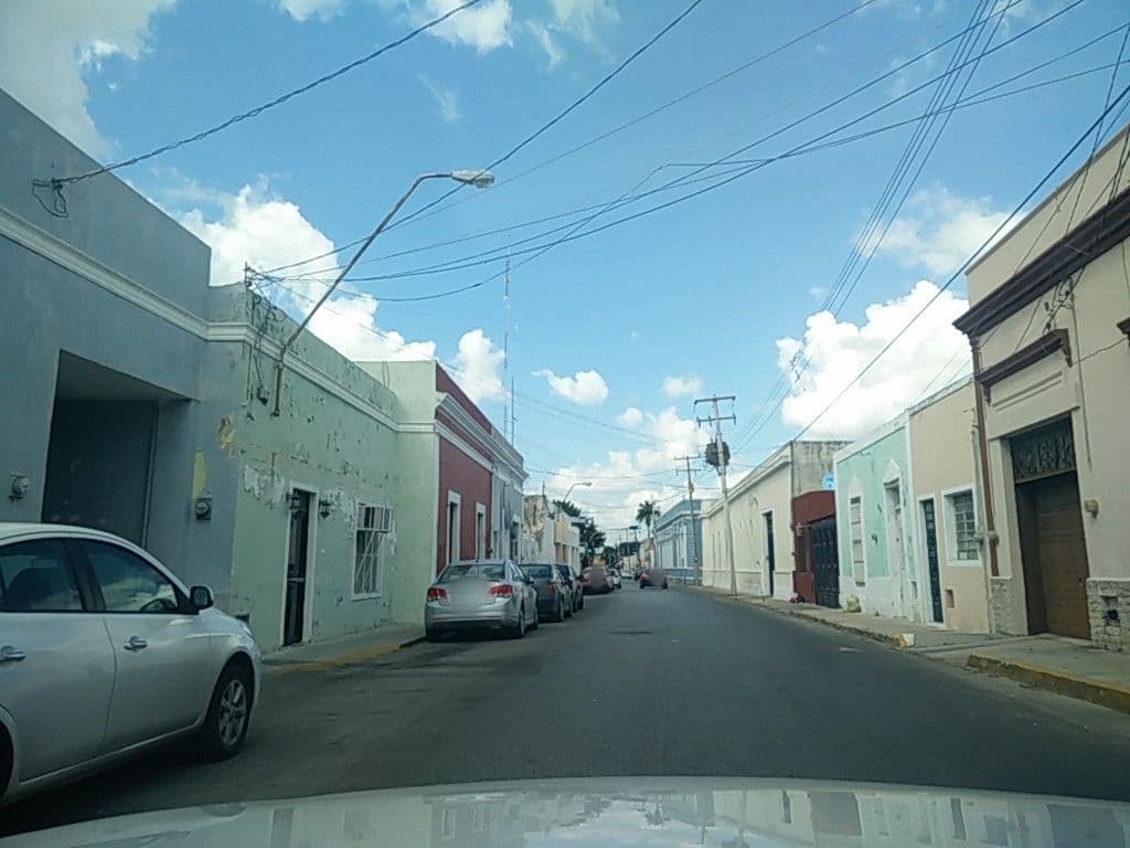 Street view near Airbnb, Mérida — © ccossio (CC BY-SA · Mapillary)
