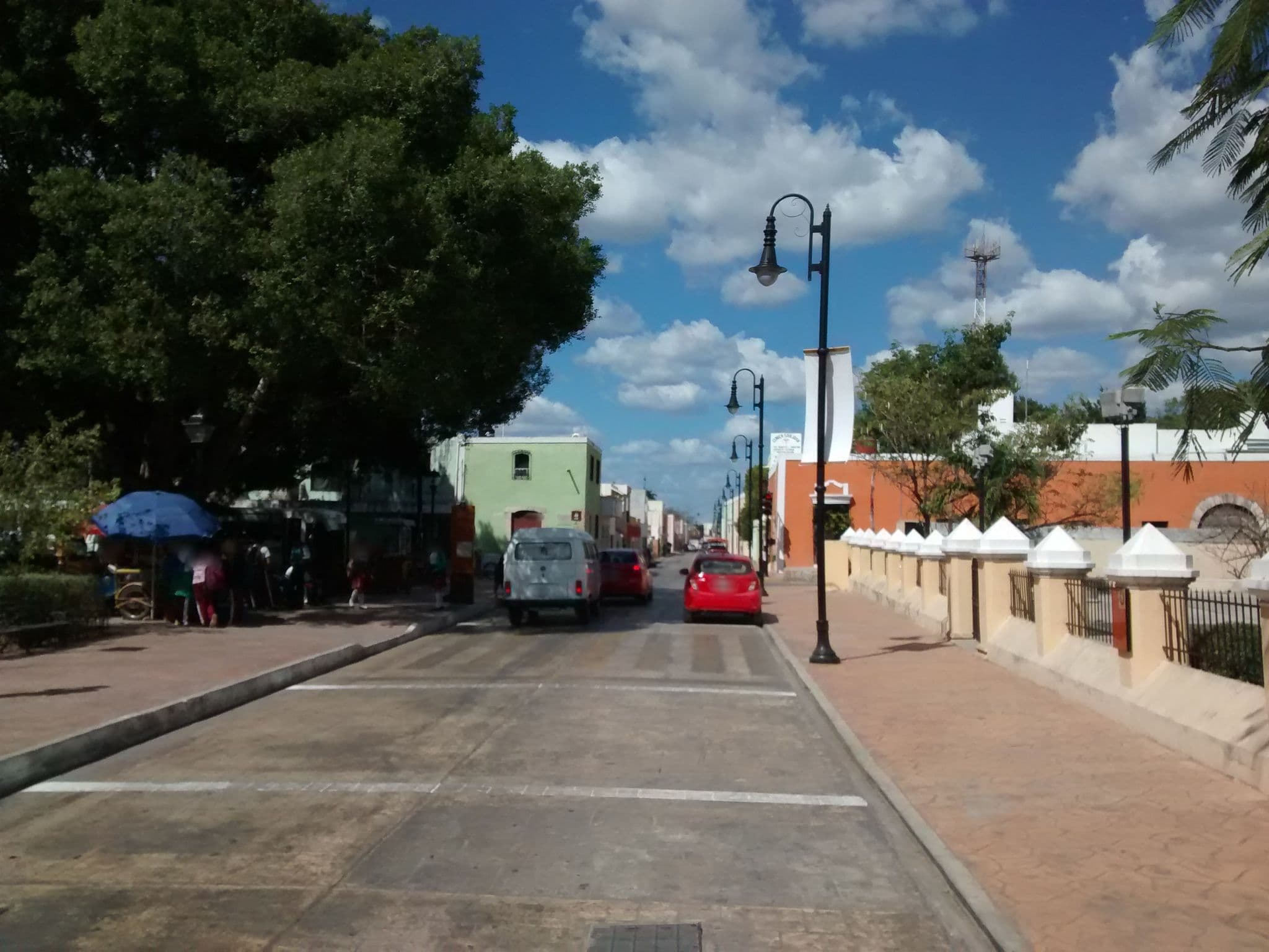 Street view near Hotal Las Cruces, Valladolid