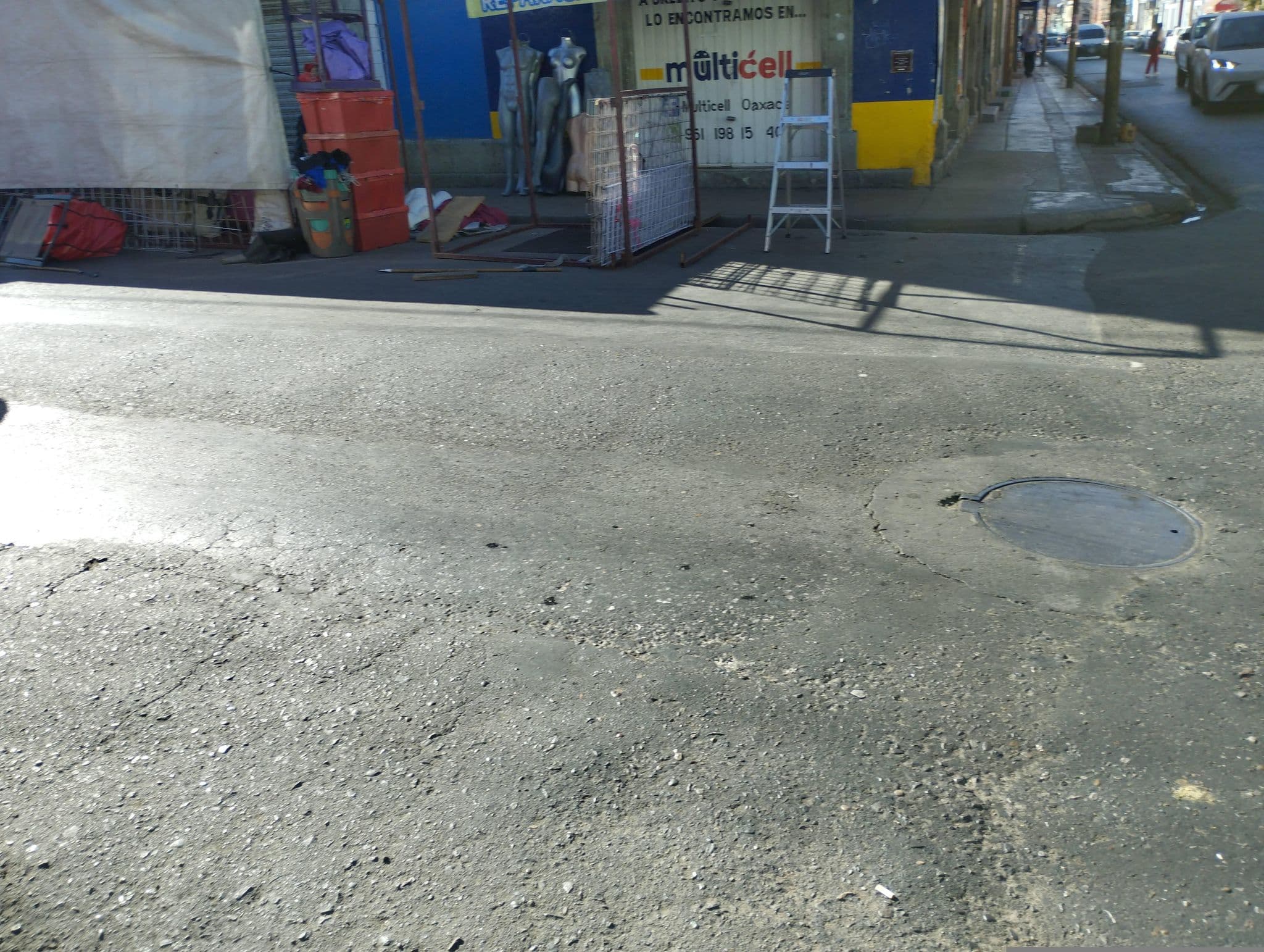 Street view near Hotel Diaz Ordaz, Oaxaca