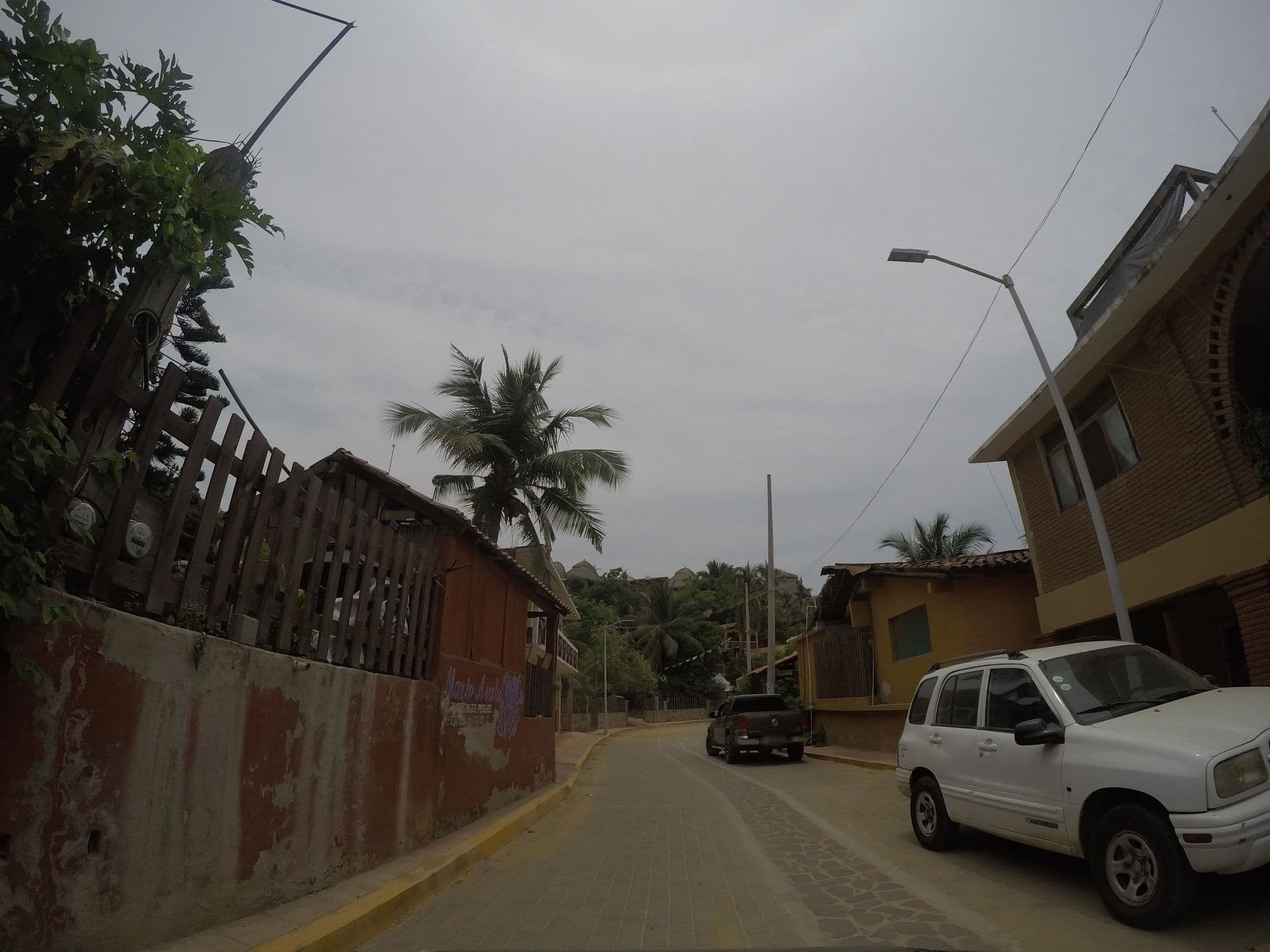 Street view near Posada Casa San Agus, Puerto Ángel — © t0mmy (CC BY-SA · Mapillary)