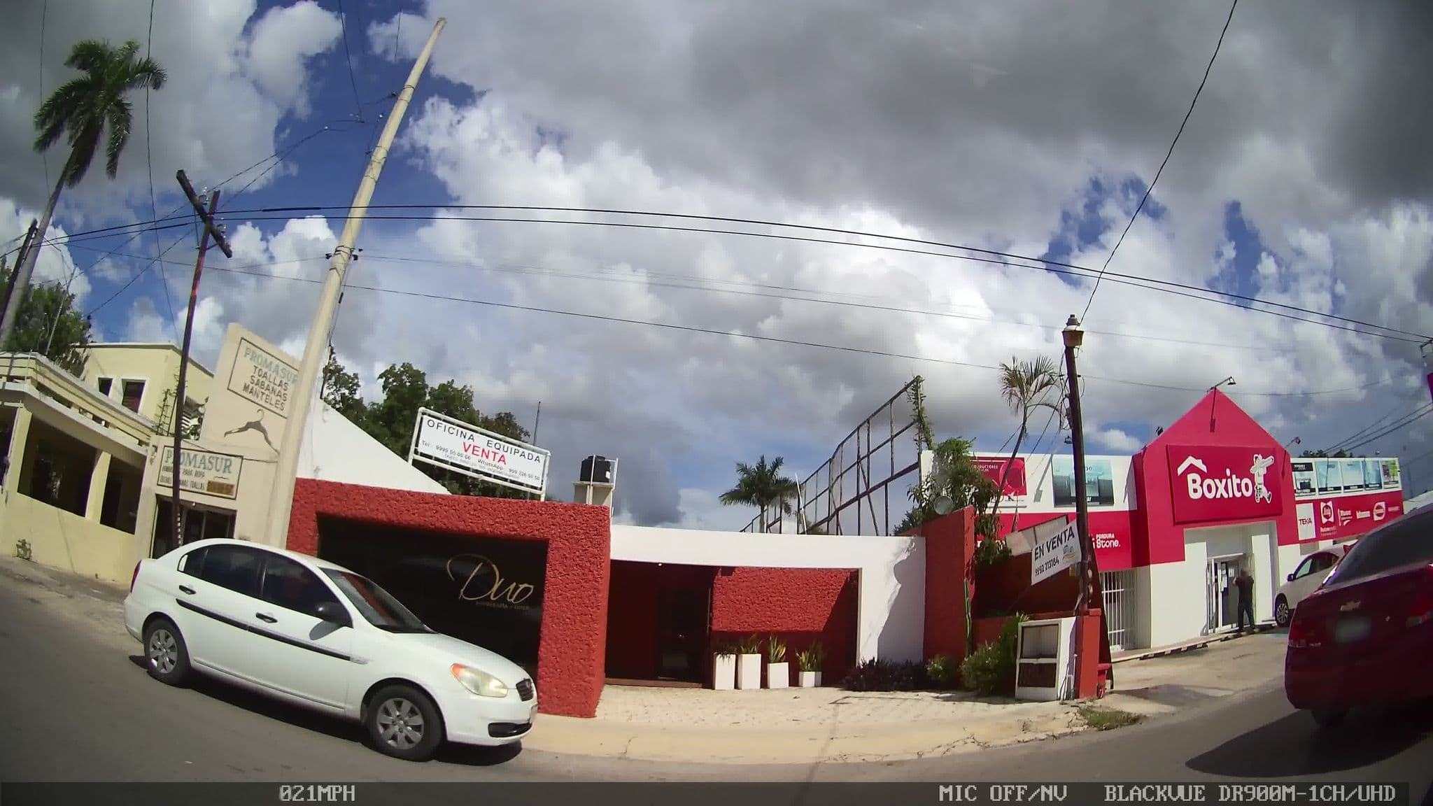 Street view near Hostal Rosa Mexicano, Mérida