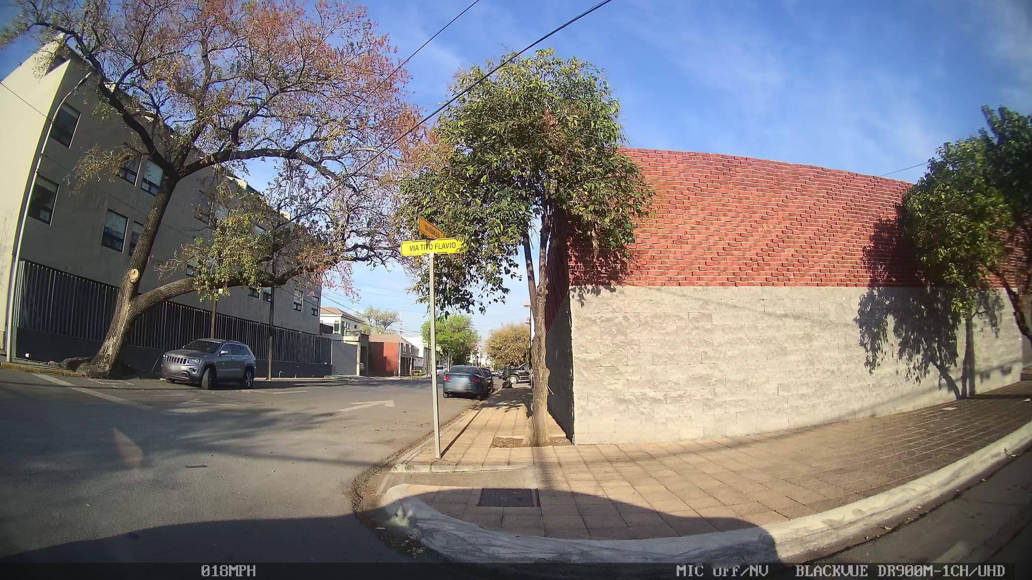 Street view near 3 Diez Living Suites, Monterrey — © kaartcam (CC BY-SA · Mapillary)