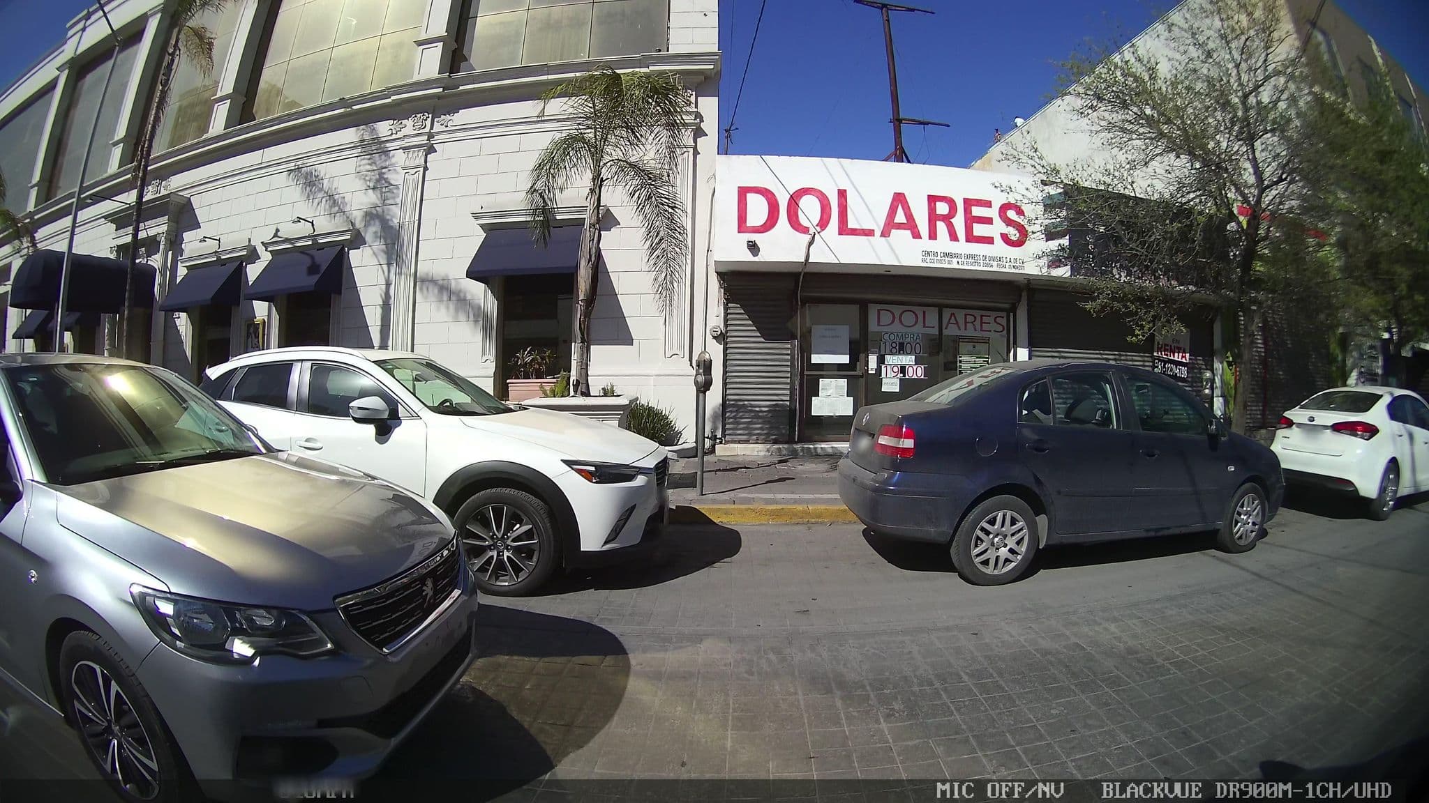 Street view near Hotel Plaza de Oro, Monterrey — © kaartcam (CC BY-SA · Mapillary)