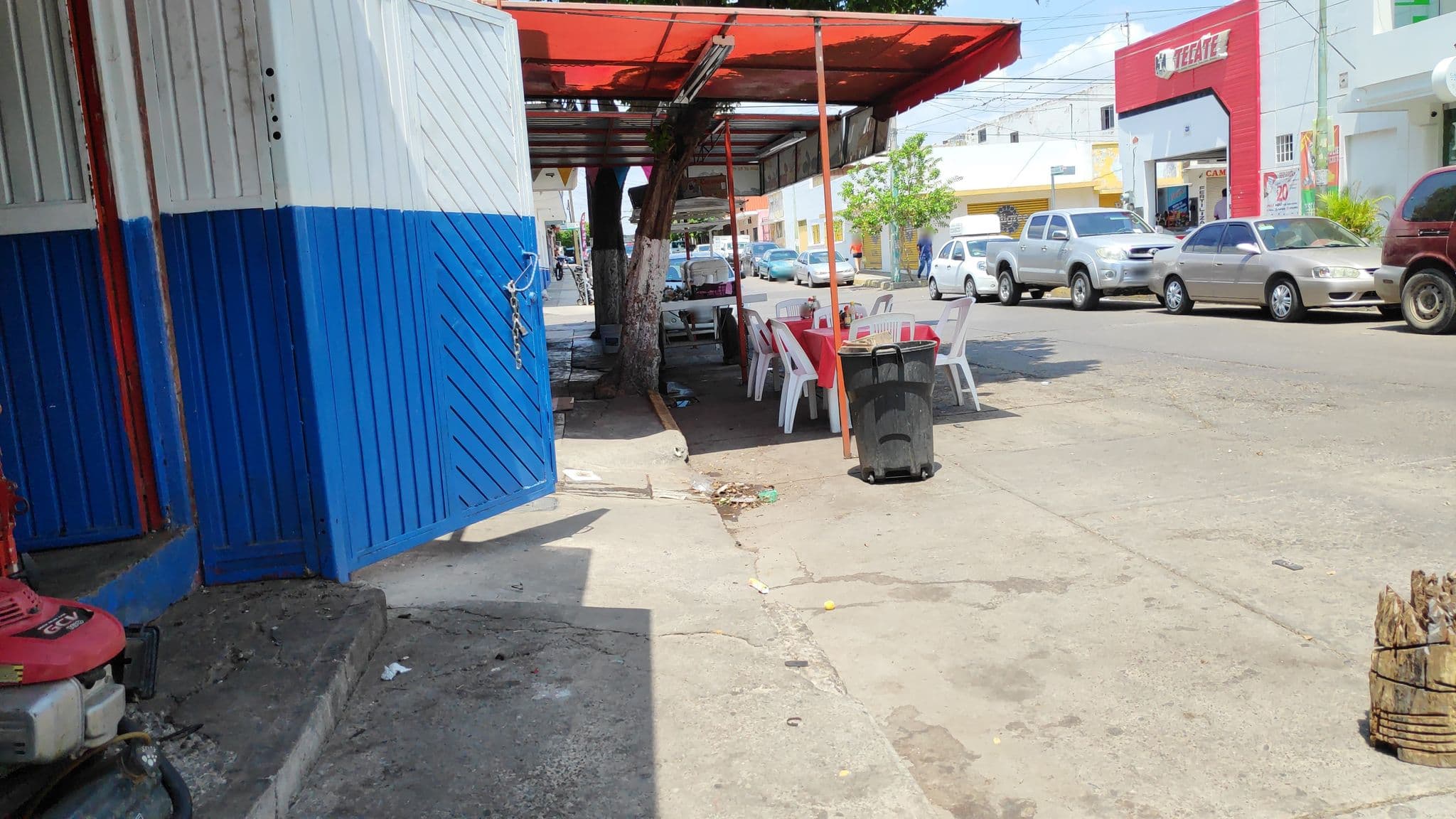 Street view near Hotel California Mar, Culiacán — © punksolid (CC BY-SA · Mapillary)