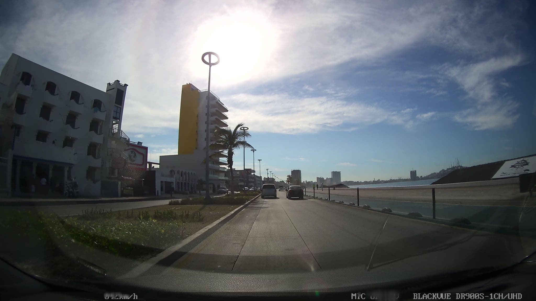 Street view near Hotel Playa Mar, Mazatlán — © nicovargas (CC BY-SA · Mapillary)