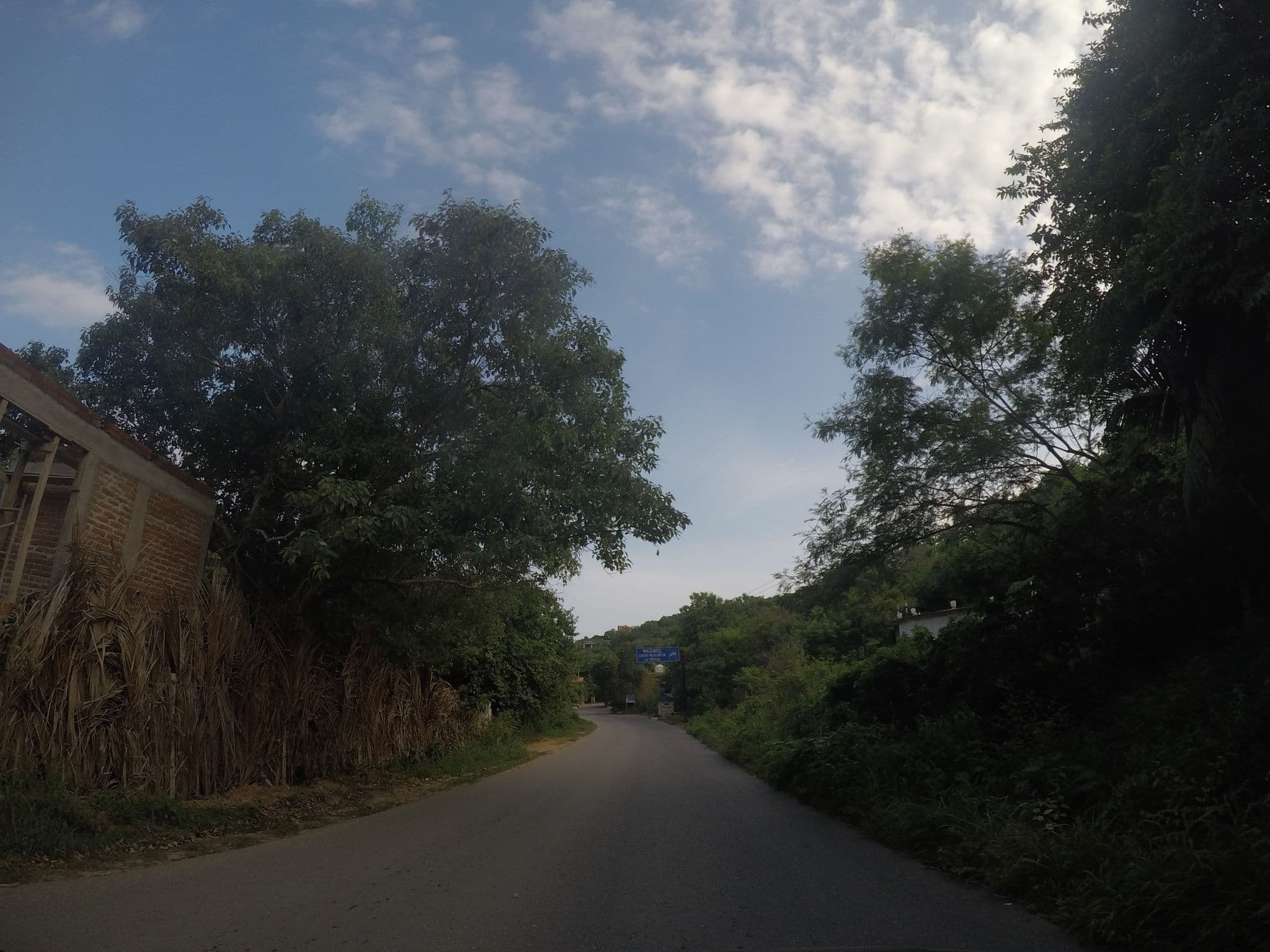 Street view near Casa Del Angel, Puerto Ángel