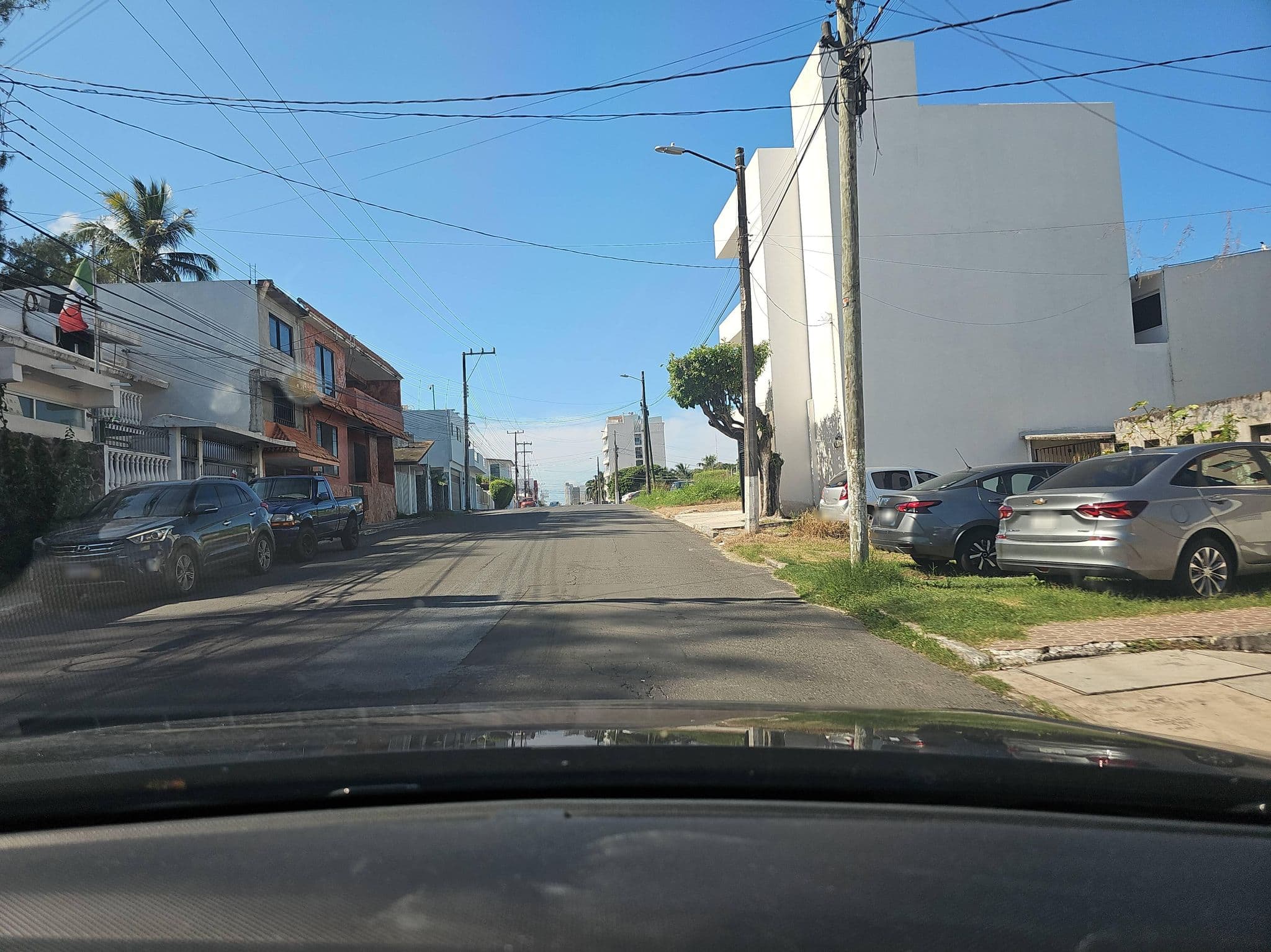 Street view near Hotel Posada los Angeles, Boca del Rio — © ezaratemx (CC BY-SA · Mapillary)