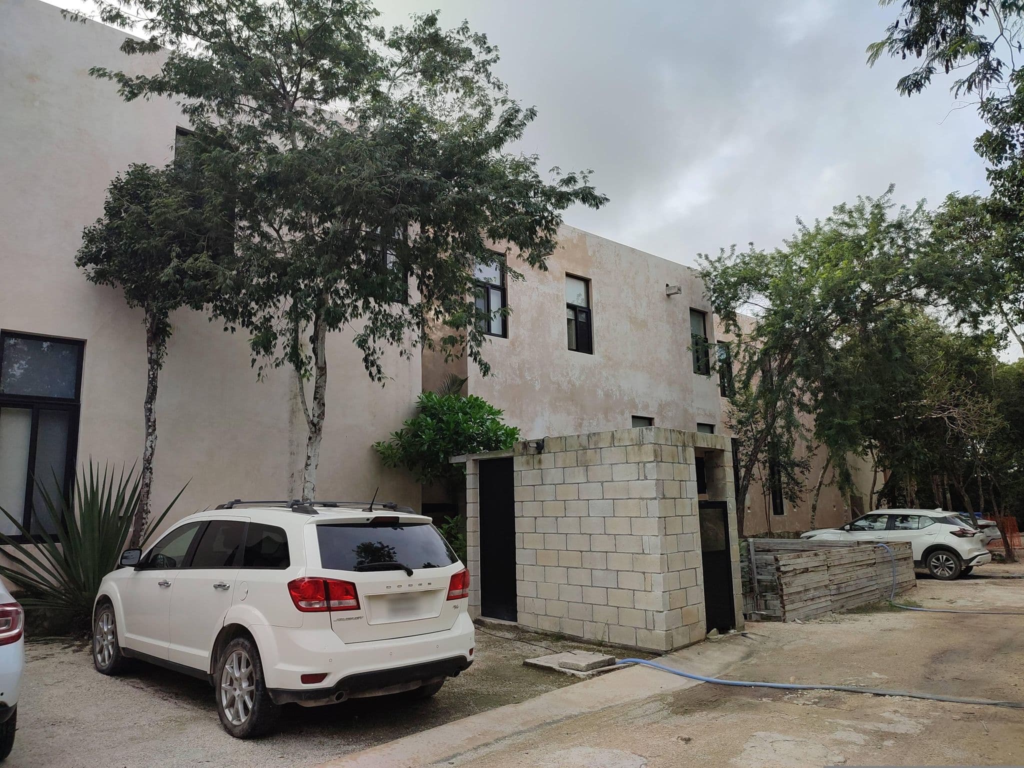 Street view near Casa Carmelita, Tulum — © fswat (CC BY-SA · Mapillary)