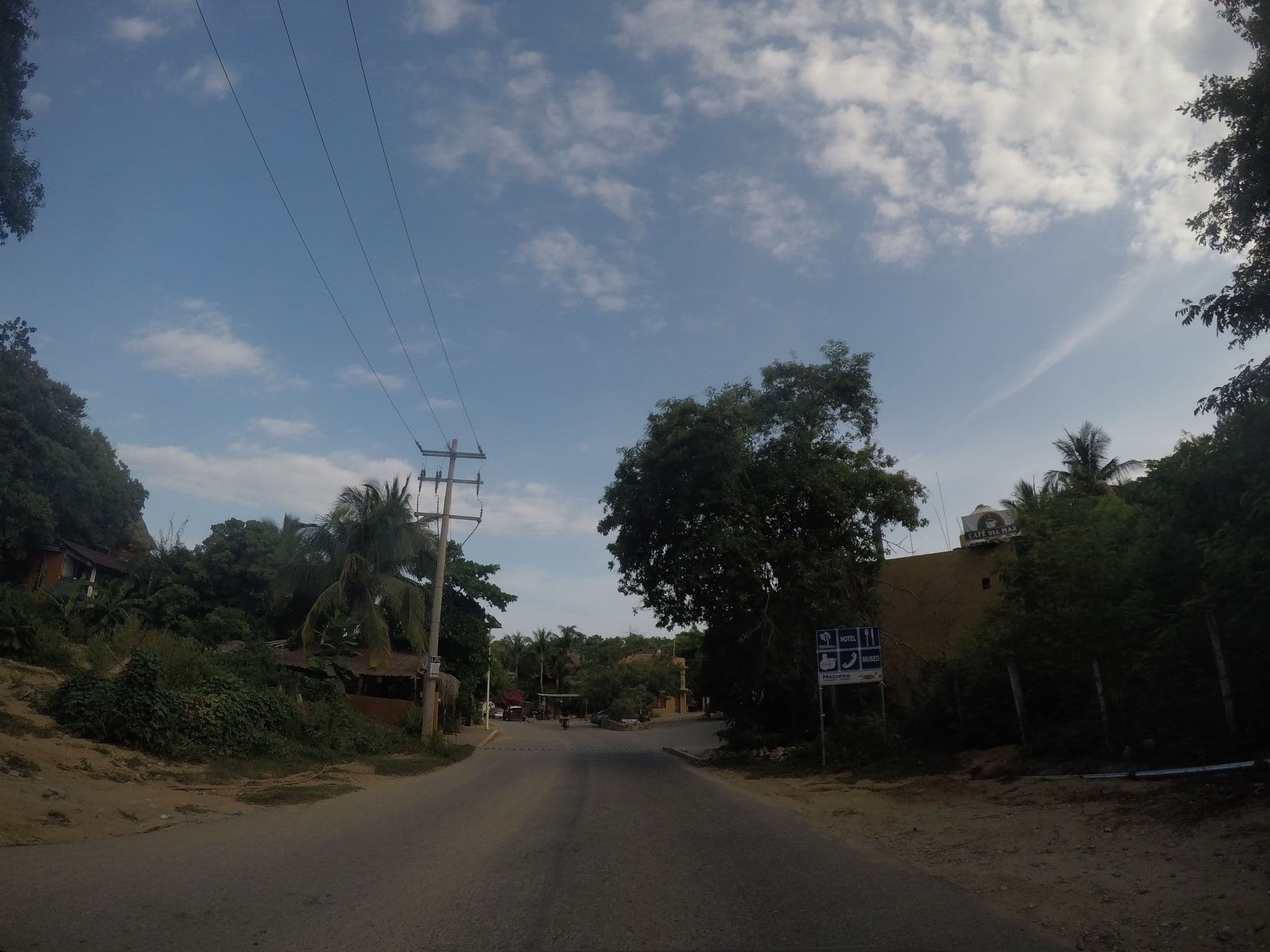 Street view near Casa del Mar, Puerto Ángel