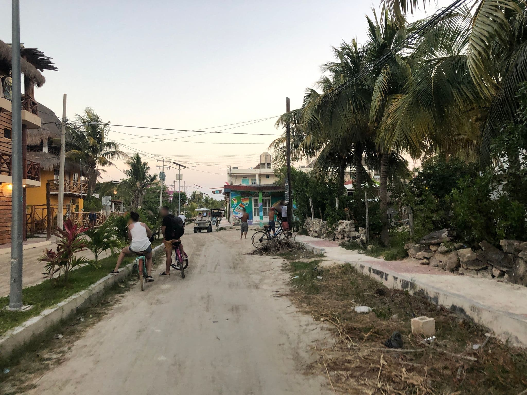 Street view near Hotel Macondo Holbox, Isla Holbox — © yellowracer (CC BY-SA · Mapillary)