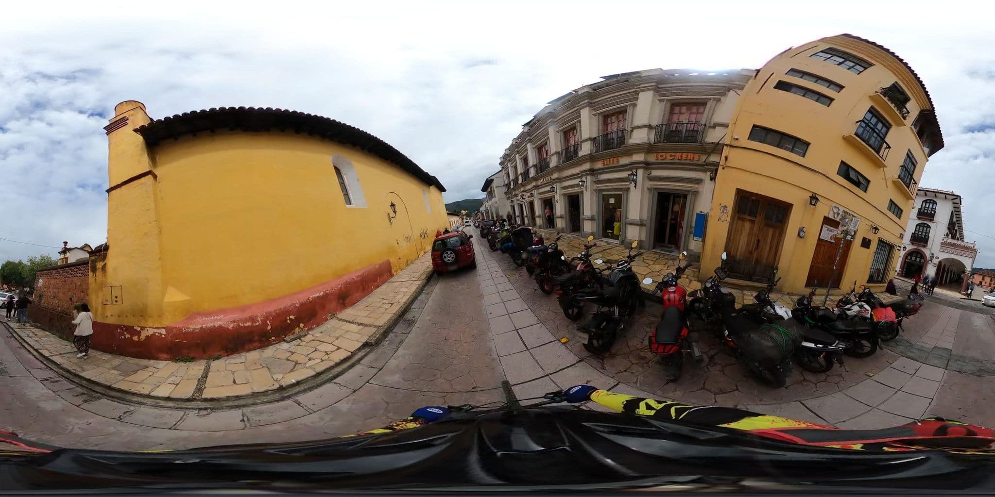 Street view near La Hostalita 14, San Cristóbal de las Casas