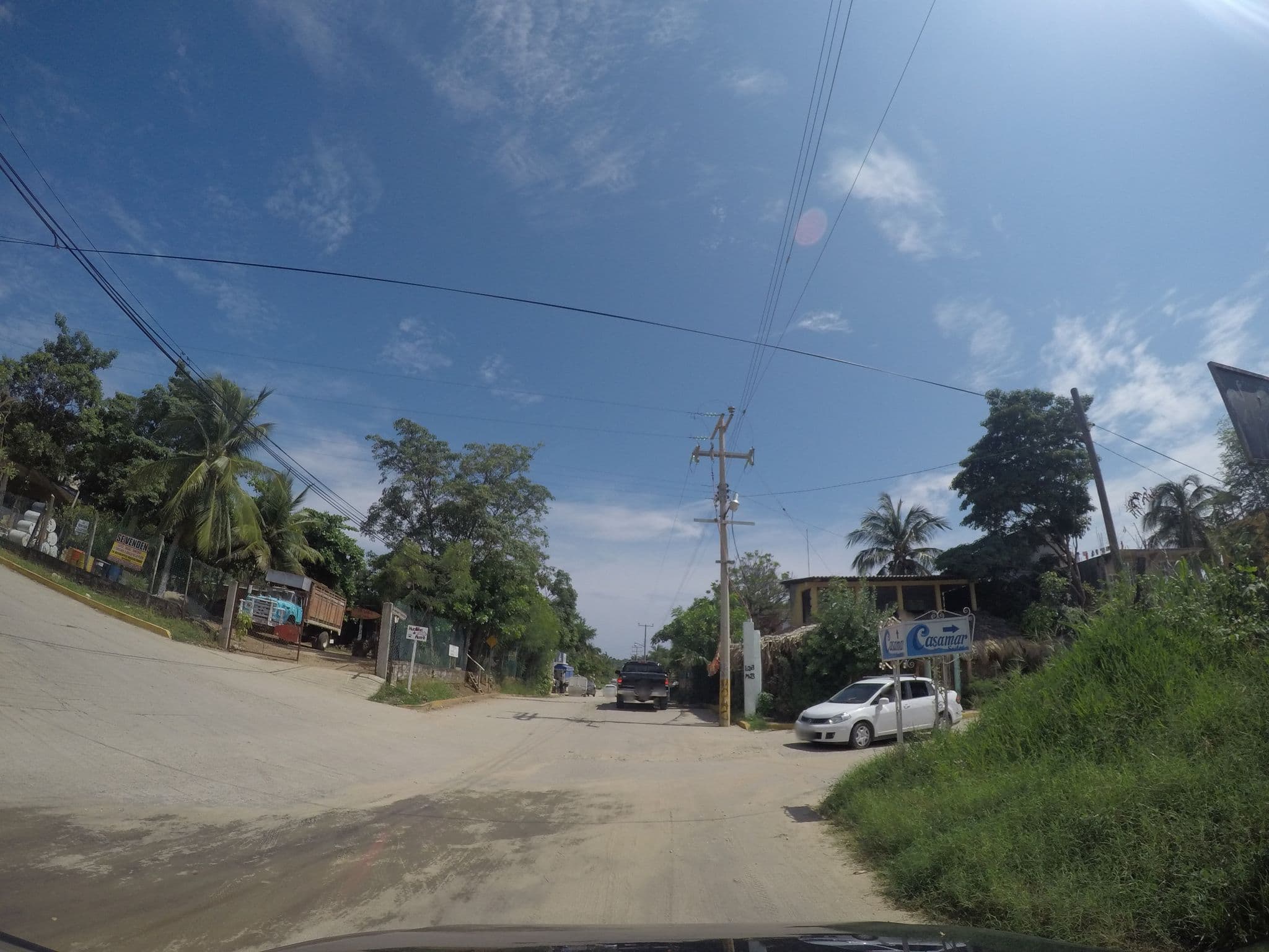 Street view near Santa Cruz, Brisas de Zicatela — © t0mmy (CC BY-SA · Mapillary)