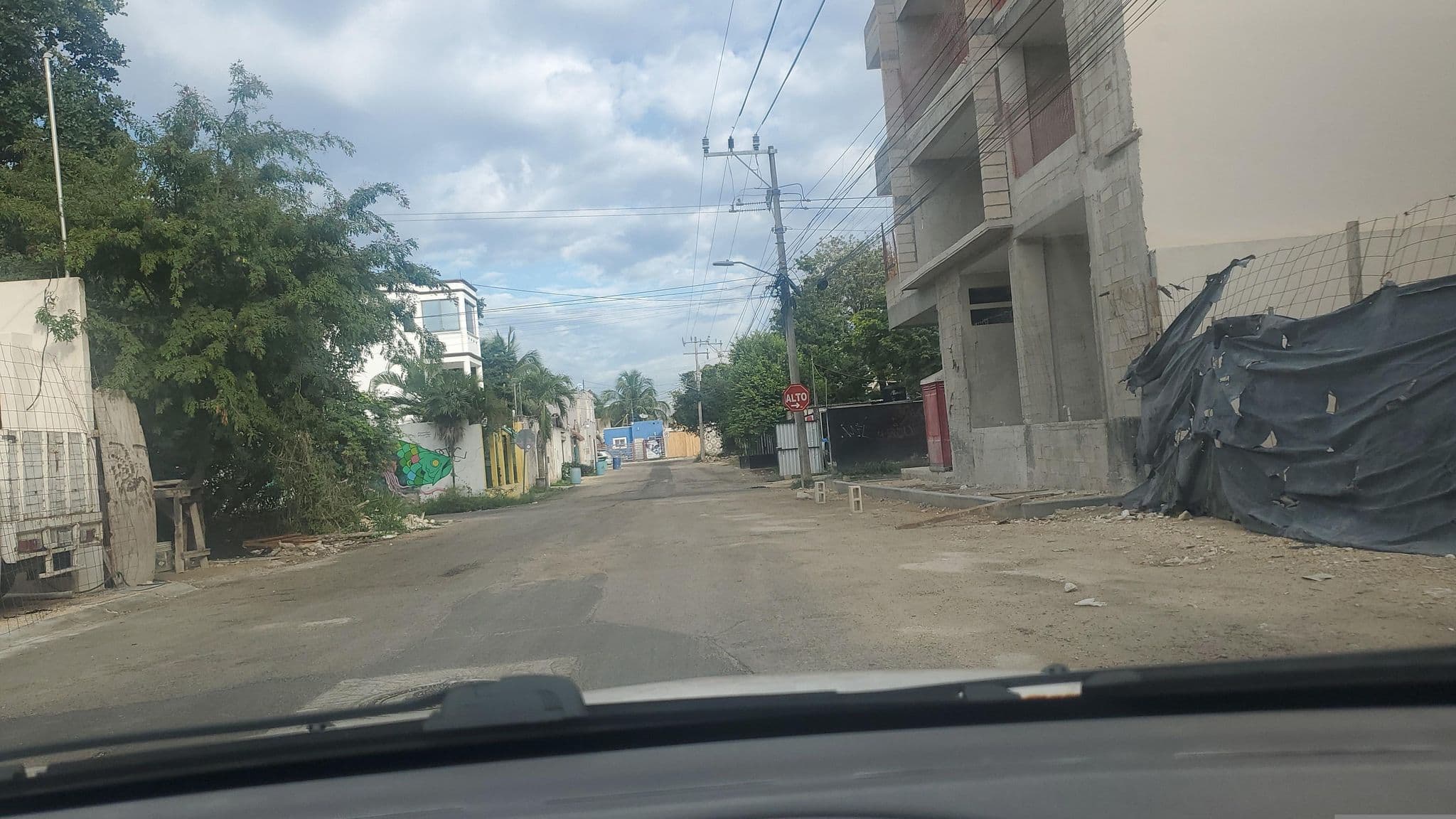 Street view near Mimosa, Tulum