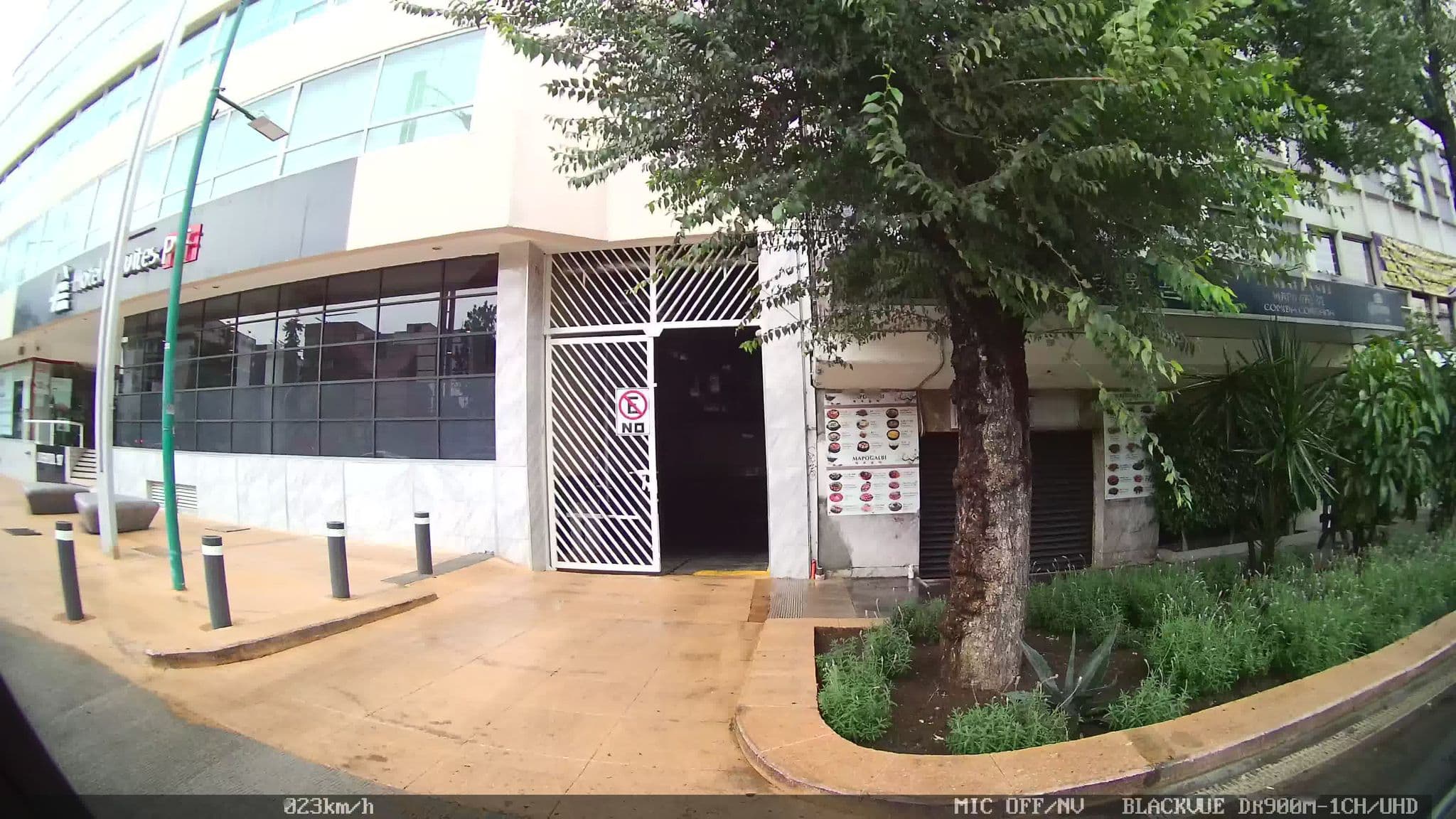 Street view near Hotel pf suites, Cuauhtémoc — © kaart_2 (CC BY-SA · Mapillary)