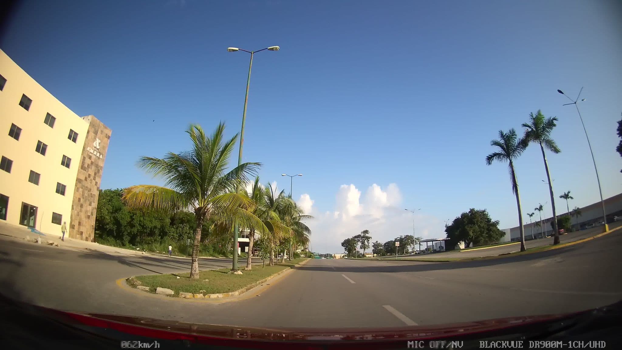 Street view near Hotel Ambra, Playa del Carmen