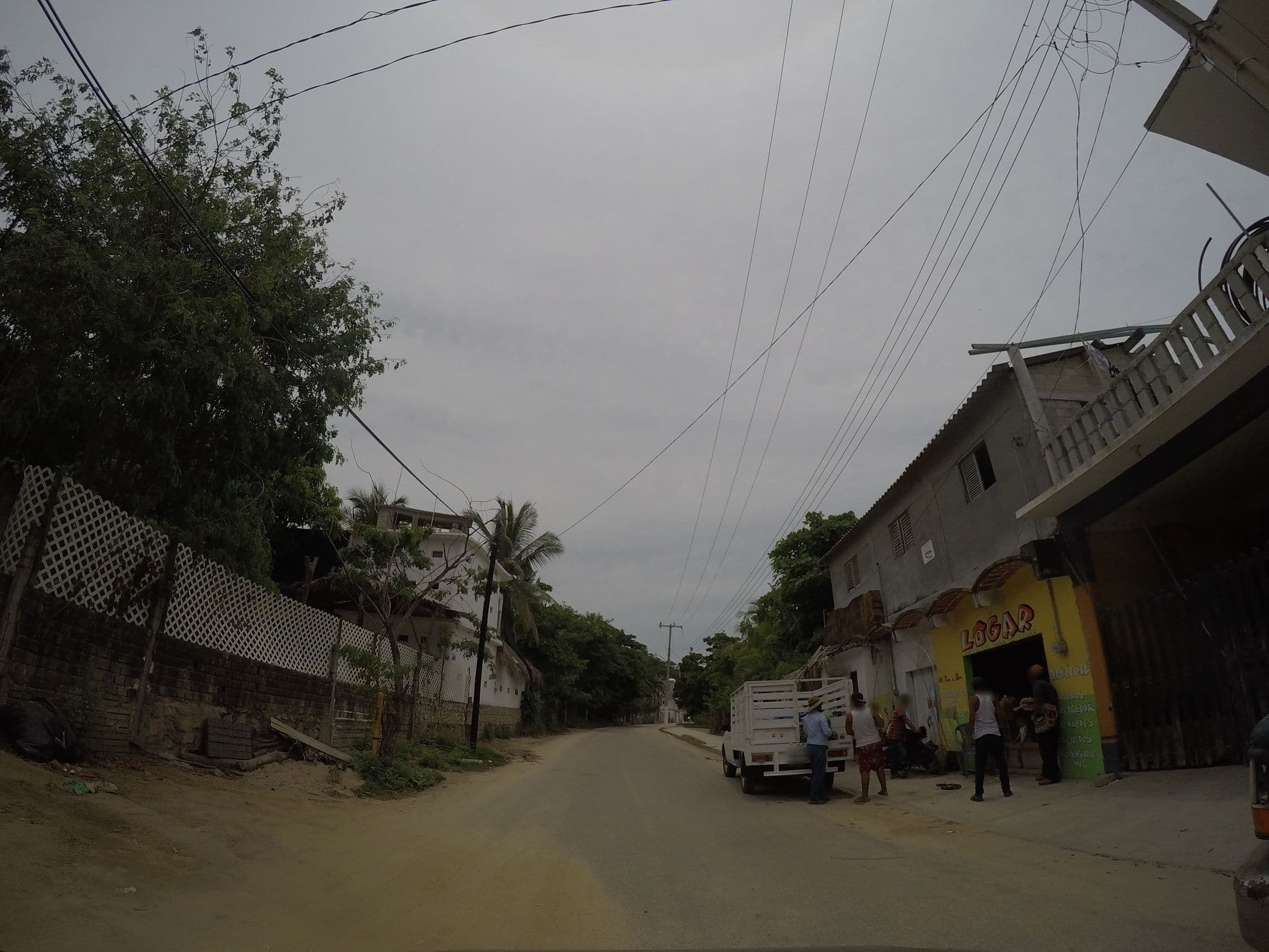 Street view near Jungla Zipolite, Puerto Ángel