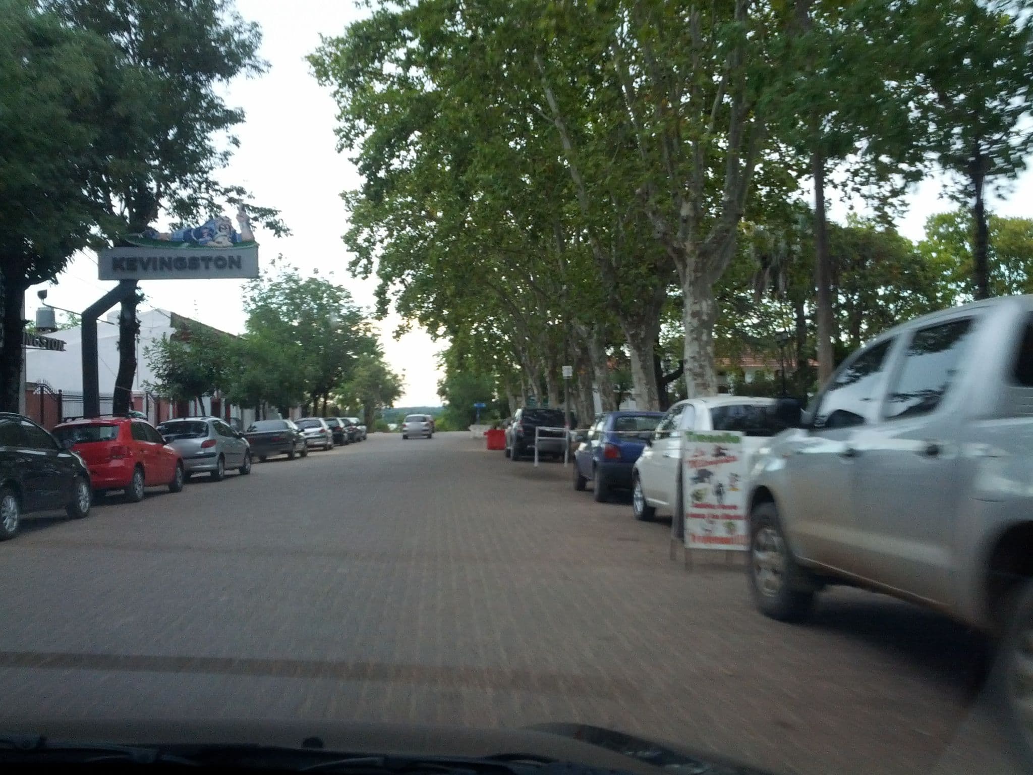 Street view near Alquileres San Martin, Colón