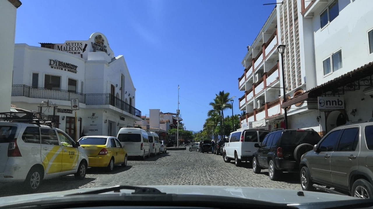 Street view near Hotel Rosita, Puerto Vallarta — © oramire (CC BY-SA · Mapillary)