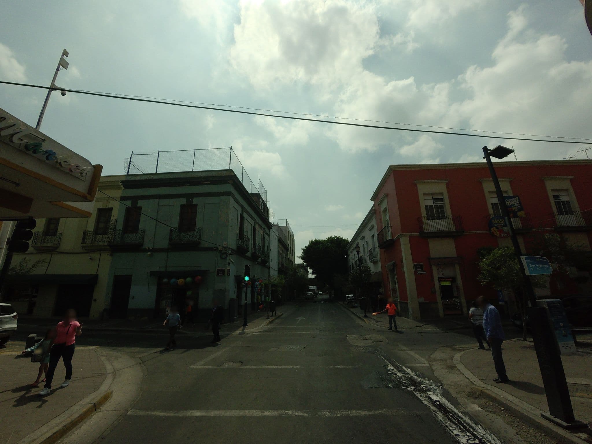 Street view near Hotel Rotonda, Guadalajara — © ccossio (CC BY-SA · Mapillary)
