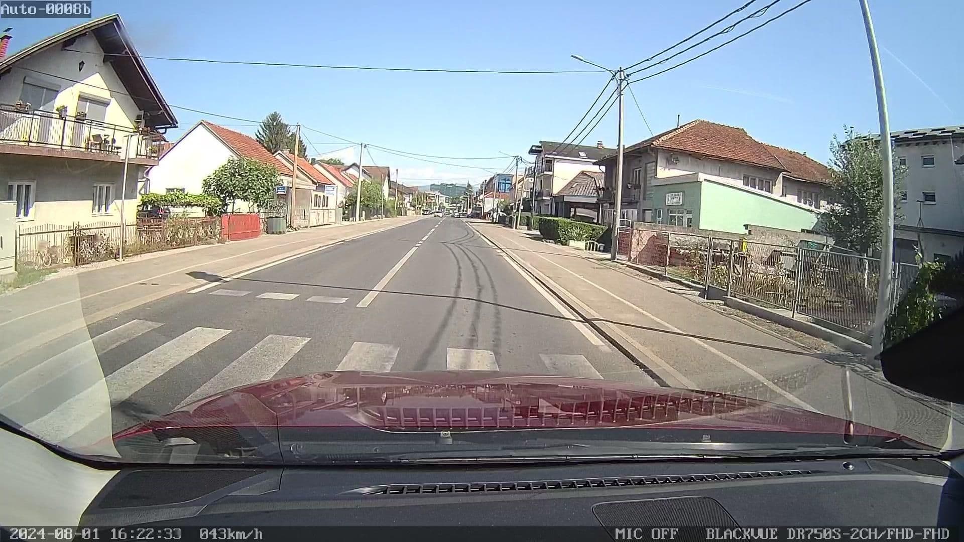 Street view near Apartments Aida, Bihać — © rdnnk (CC BY-SA · Mapillary)