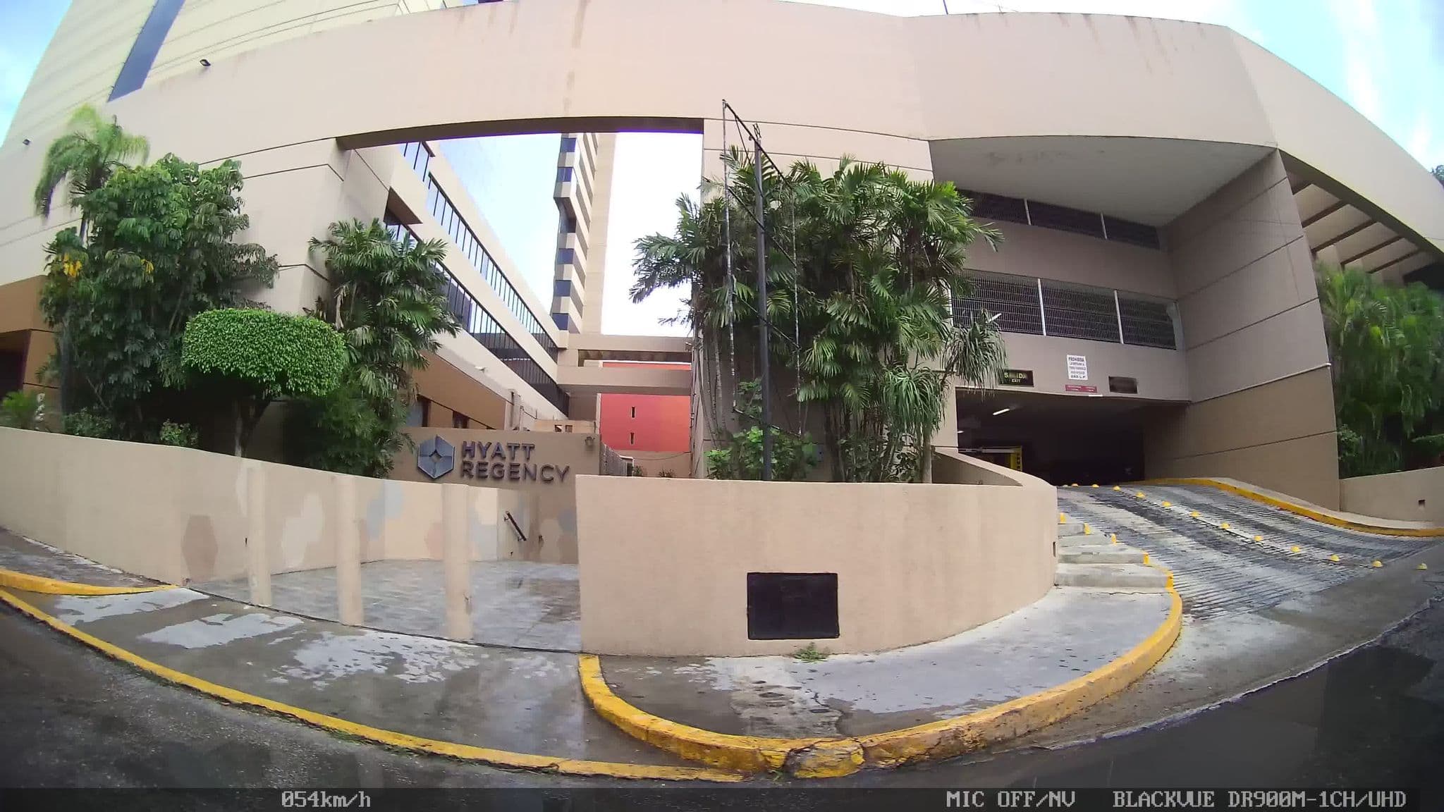 Street view near Hyatt Regency Merida, Mérida