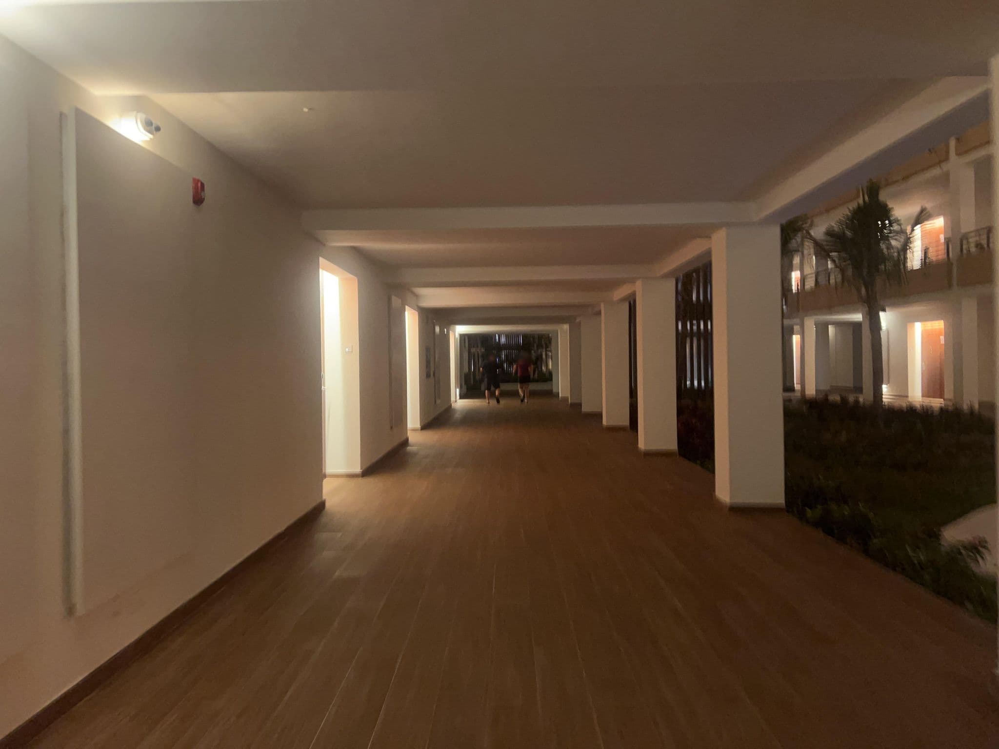 Street view near Majestic Mirage Costa Mujeres - All-Suite Resort, Zona Urbana Ejido Isla Mujeres — © vayn (CC BY-SA · Mapillary)