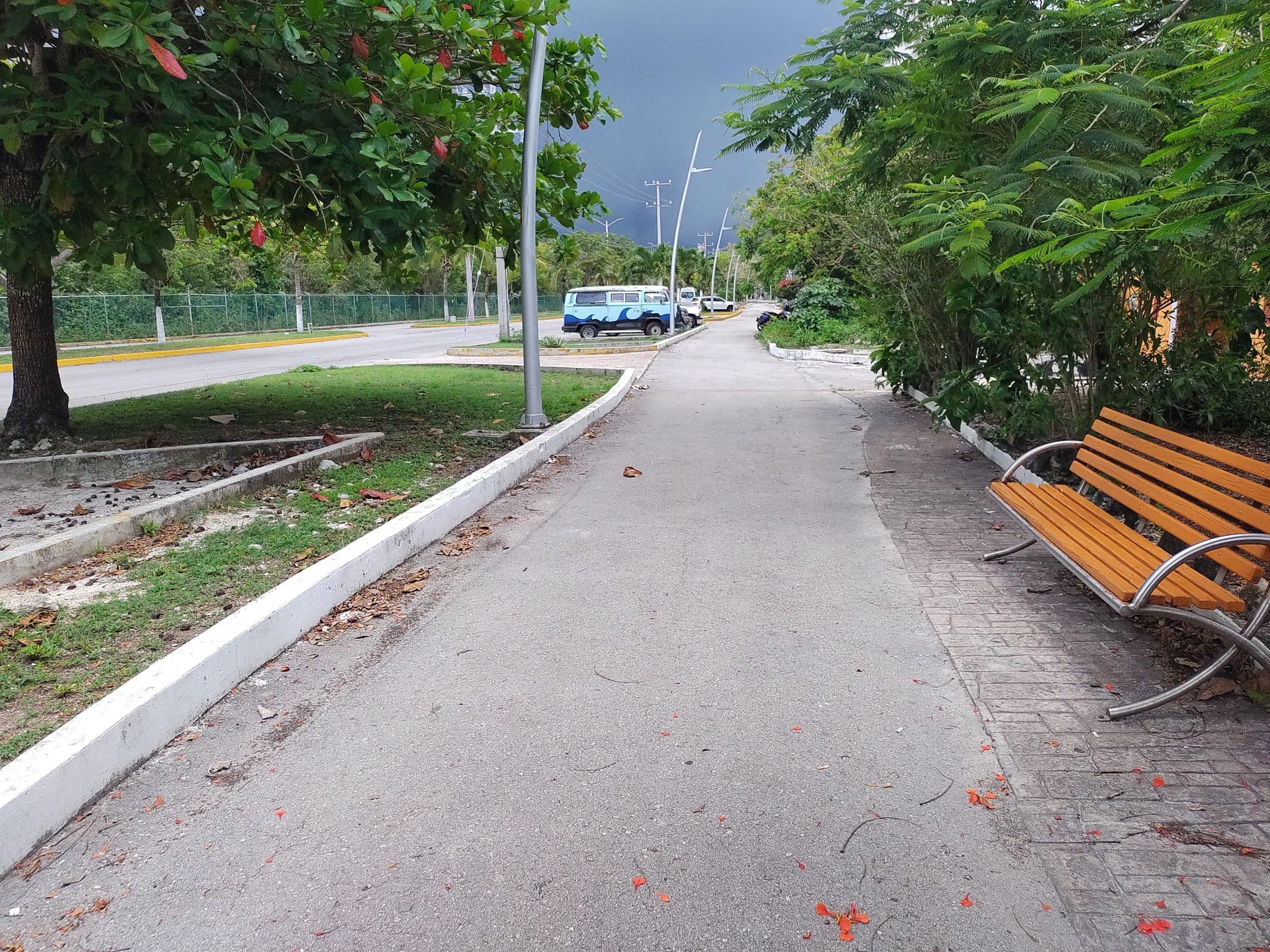 Street view near Hotel B Cozumel, Cozumel — © mapeadora (CC BY-SA · Mapillary)