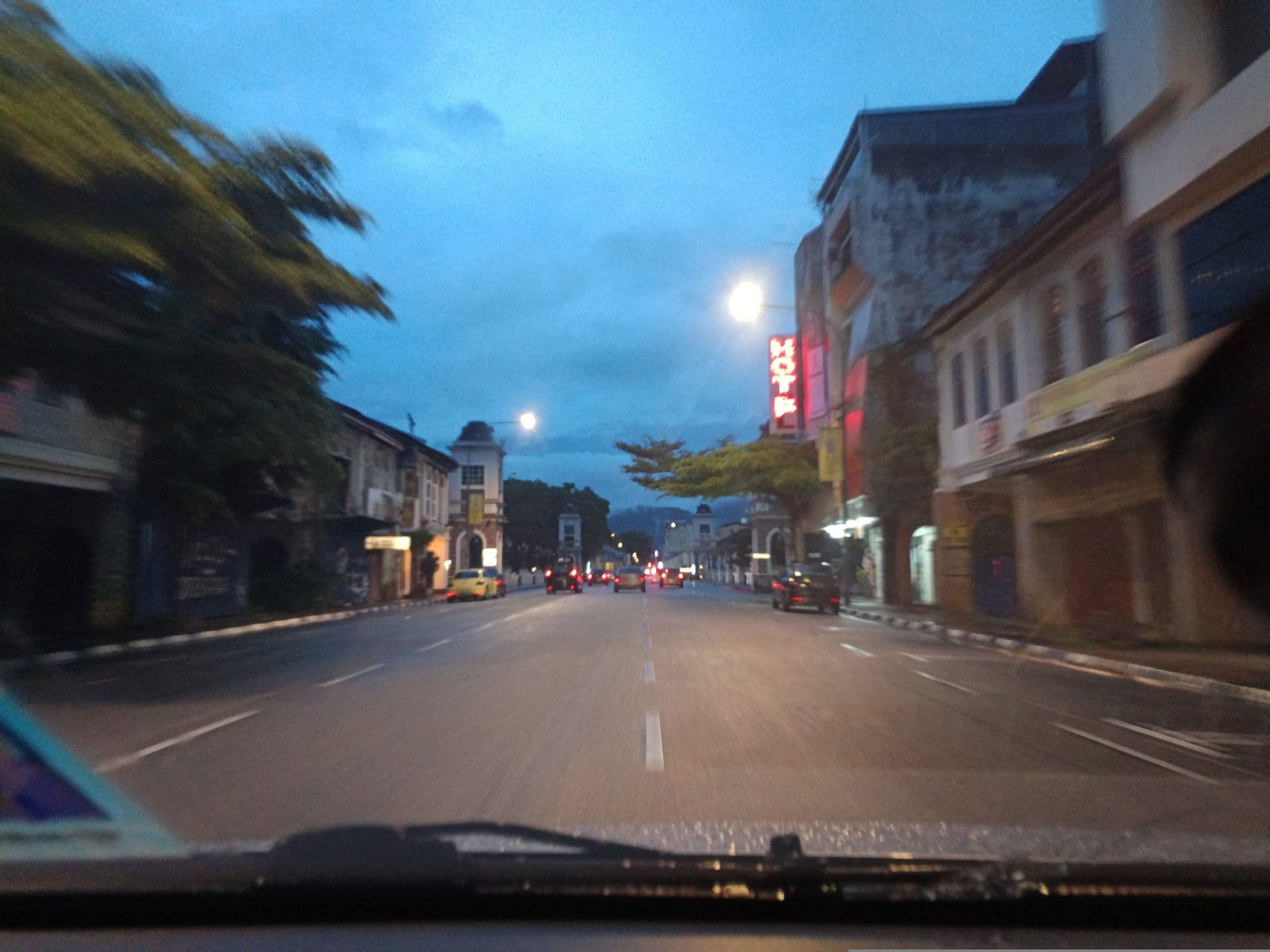 Street view near Abby By The River, Ipoh — © YikQin (CC BY-SA · Mapillary)