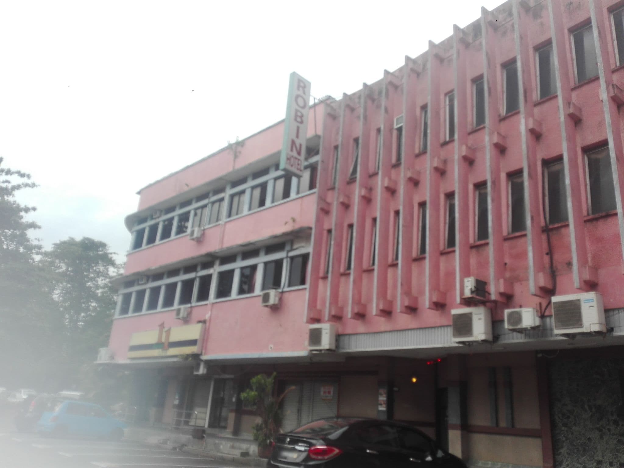 Street view near Robin Hotel (2*), Ipoh — © tia (CC BY-SA · Mapillary)