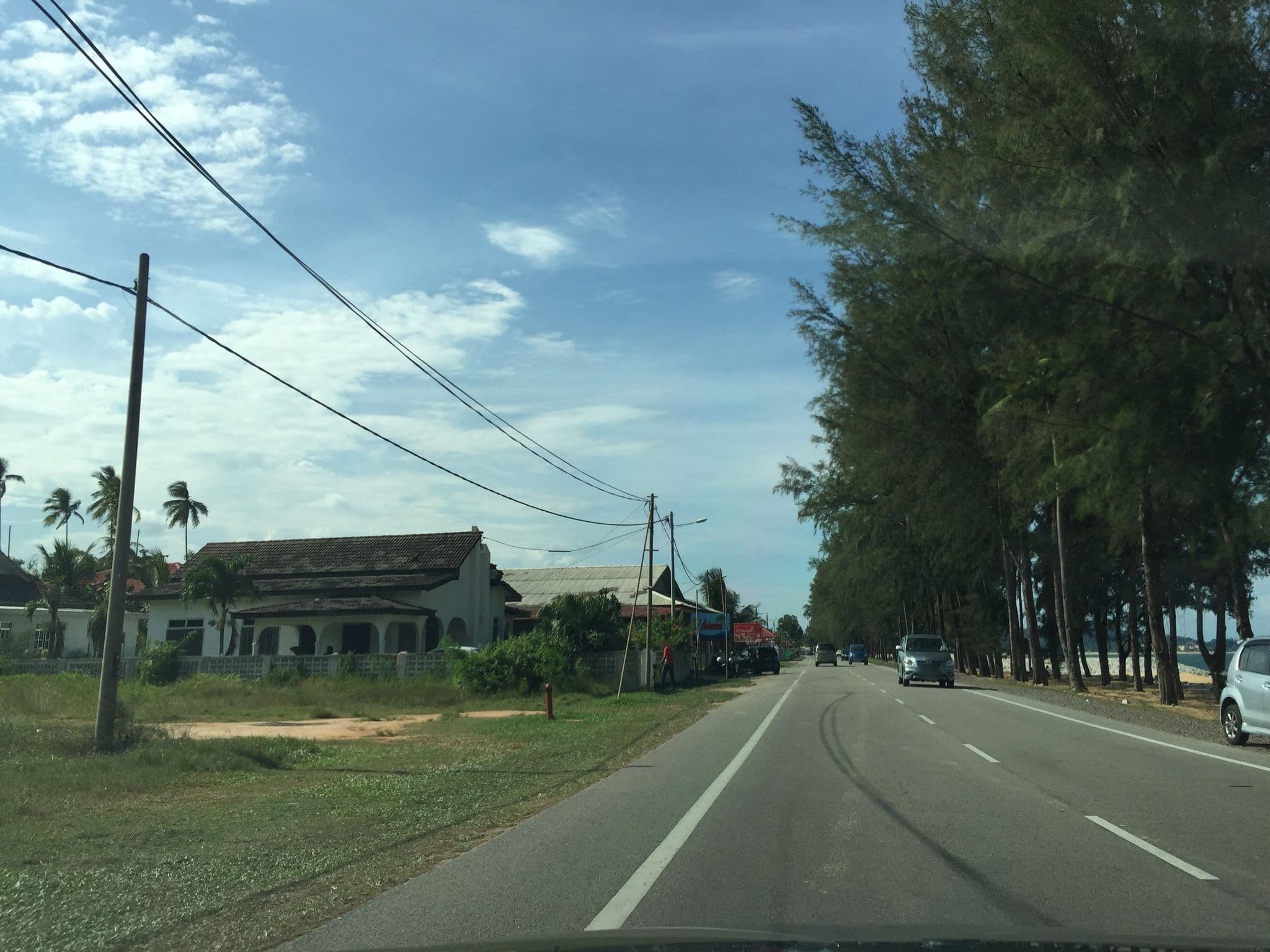 Street view near Mayangsari Resort, Dungun — © afeezaziz (CC BY-SA · Mapillary)