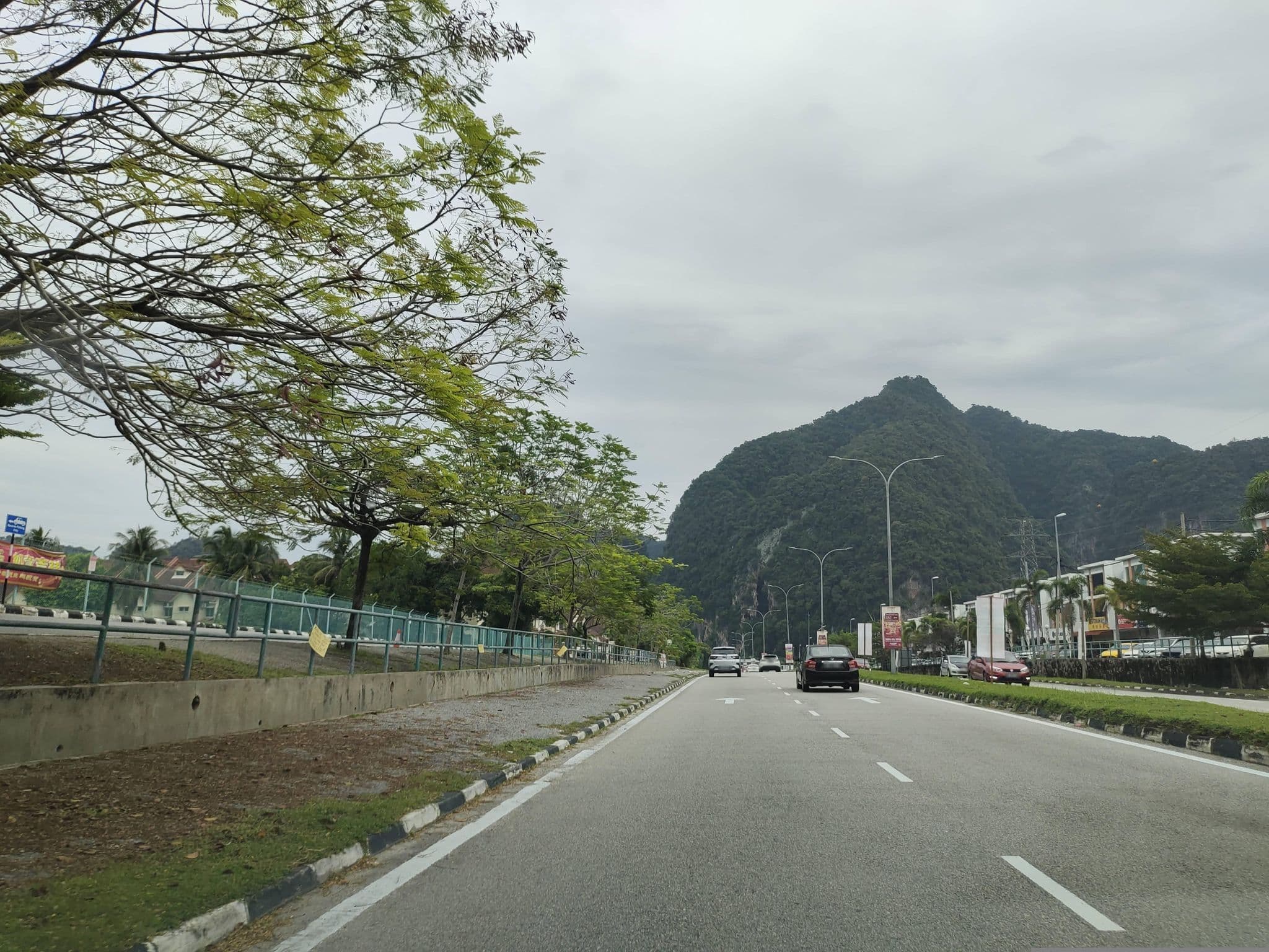 Street view near First Floor Guesthouse, Ipoh — © zh9567 (CC BY-SA · Mapillary)