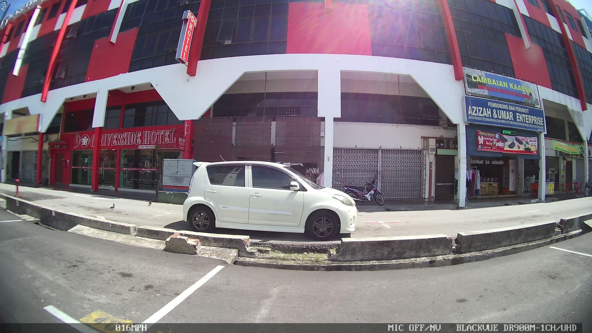 Street view near 906 riverside hotel malacca, Malacca