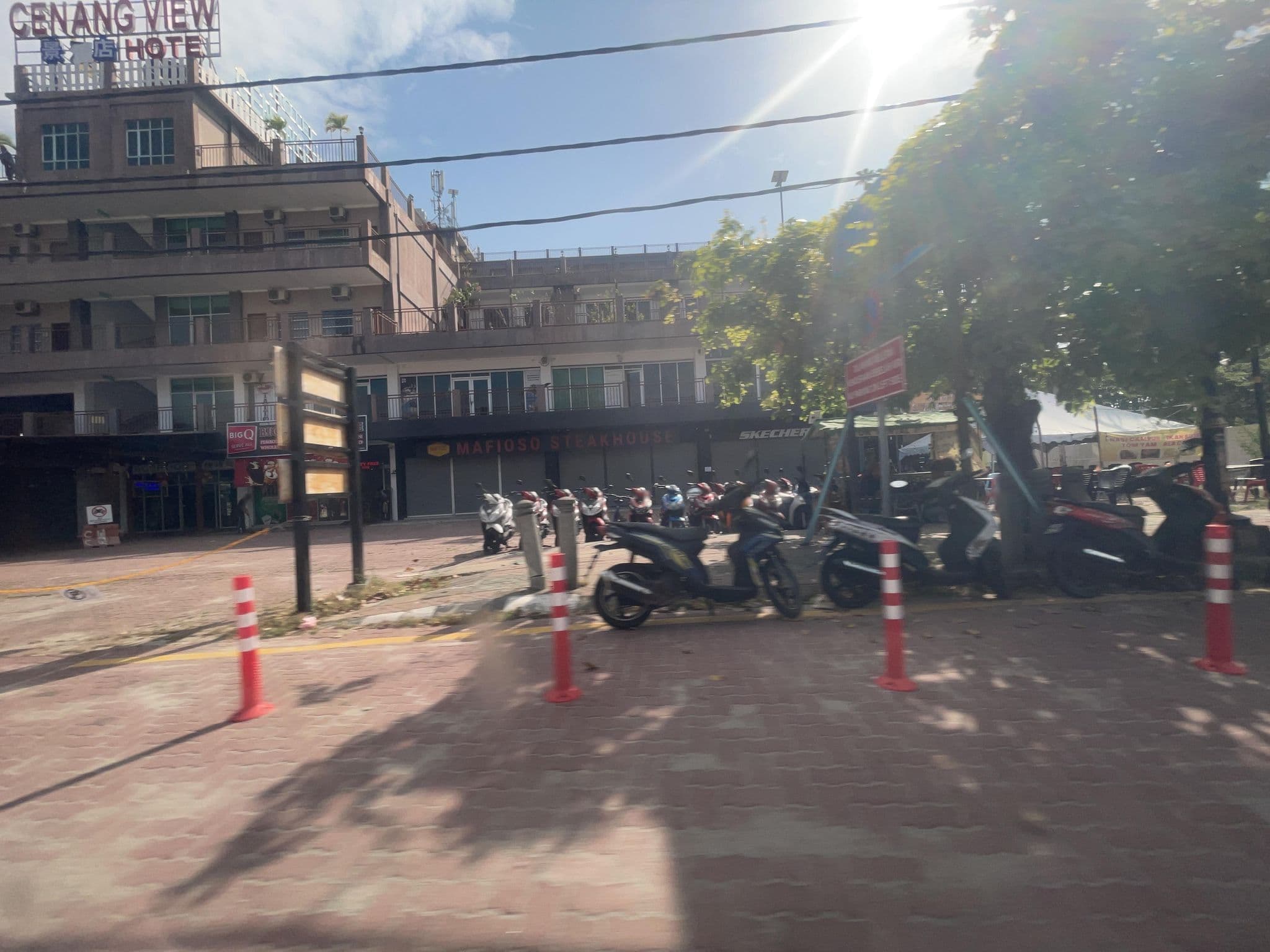 Street view near Bed Attitude, Pantai Cenang — © filipb (CC BY-SA · Mapillary)