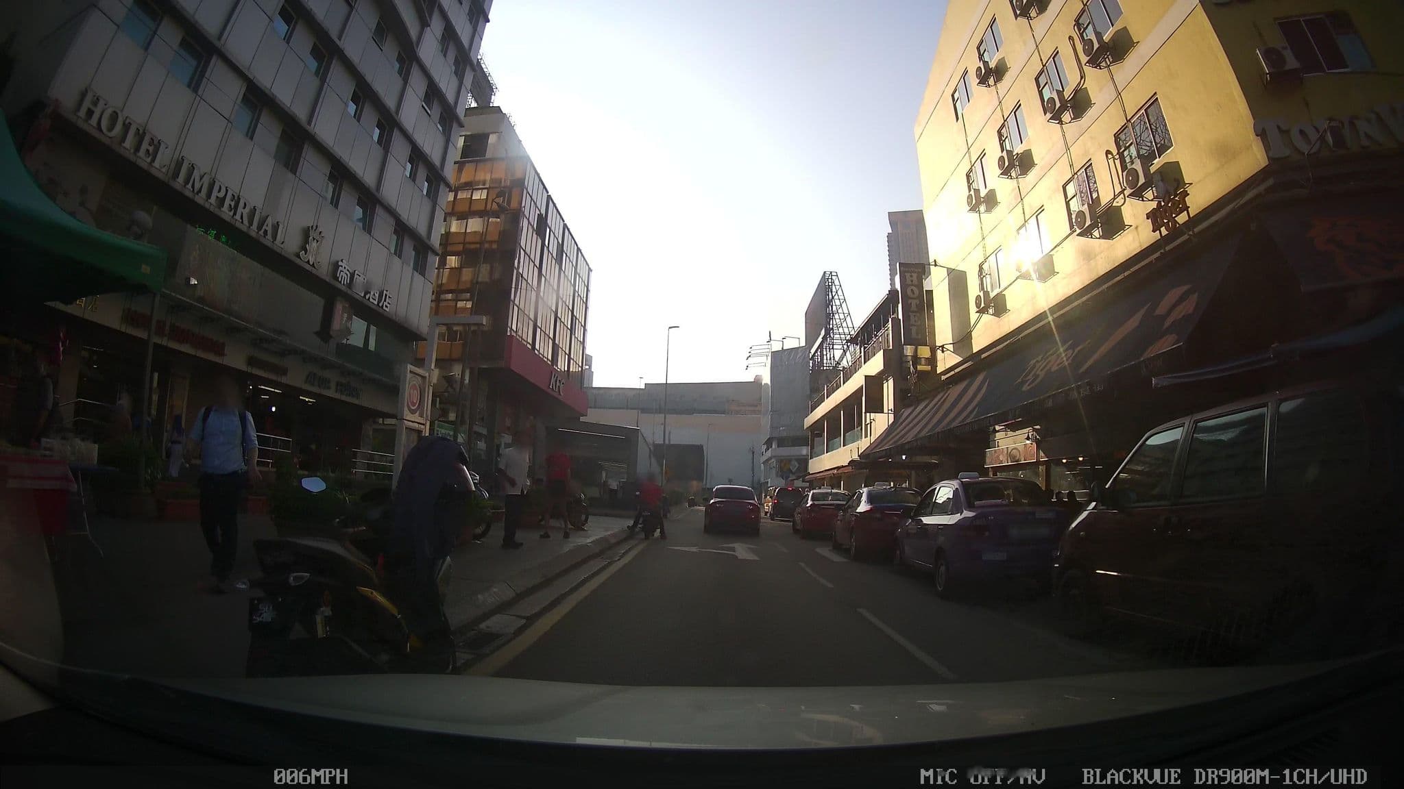 Street view near Imperial, Bukit Bintang — © kaart_3 (CC BY-SA · Mapillary)