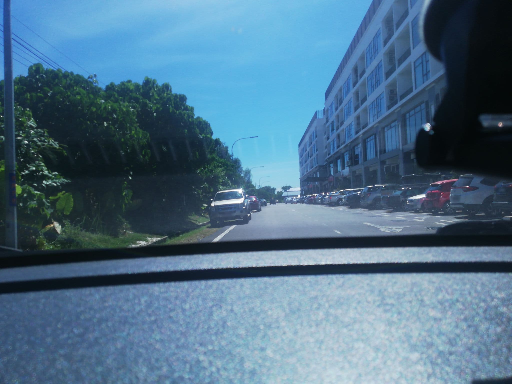 Street view near AZ Hotel, Labuan — © agazslee (CC BY-SA · Mapillary)