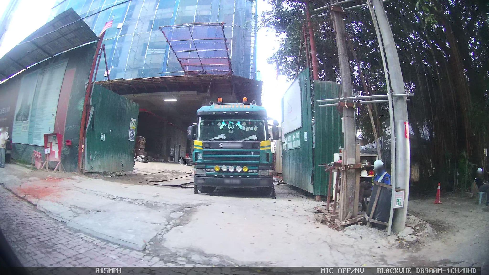 Street view near Mana Mana Hospitality, Kampung Baru — © kaart_3 (CC BY-SA · Mapillary)