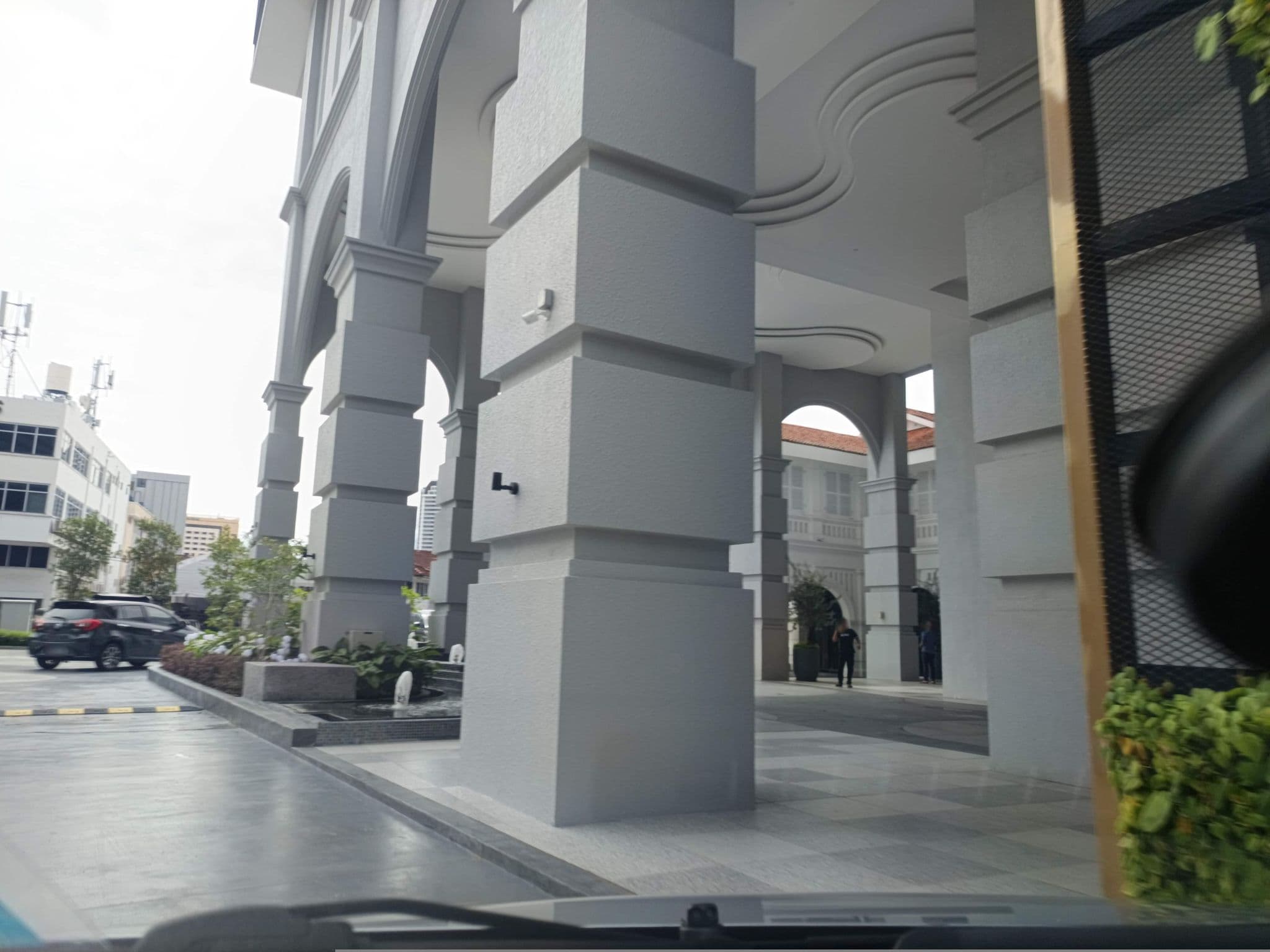 Street view near 22 Macalisterz by MyKey, George Town — © YikQin (CC BY-SA · Mapillary)