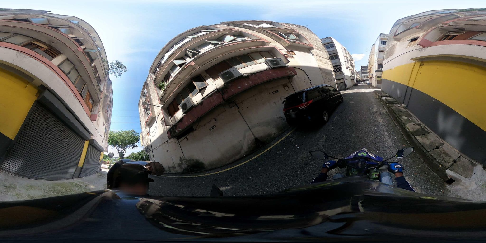 Street view near Hotel Seeds, Taman Ikan Emas — © ahlang2 (CC BY-SA · Mapillary)