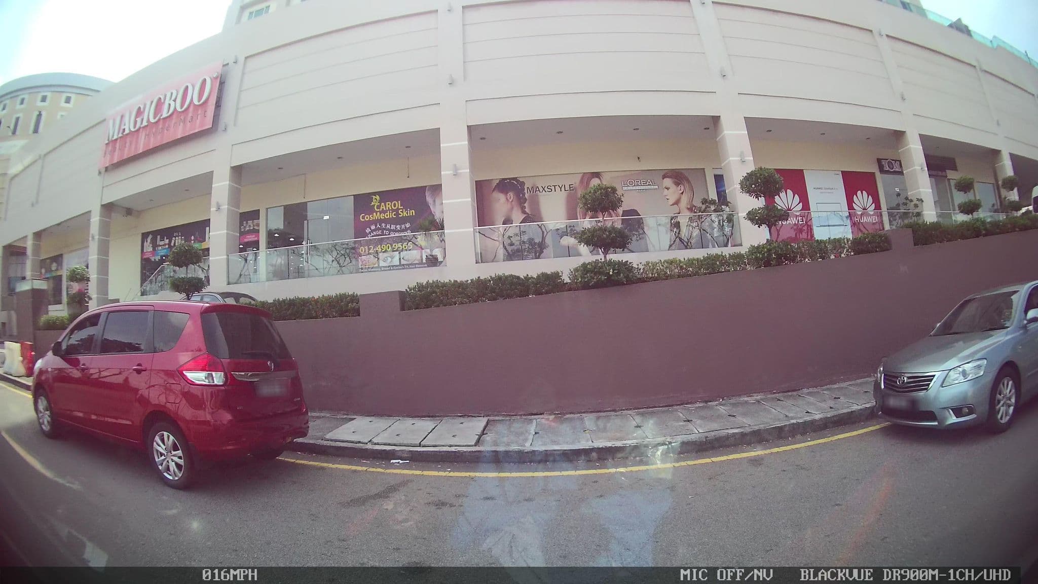 Street view near Ixora Hotel, Perai — © kaart_4 (CC BY-SA · Mapillary)