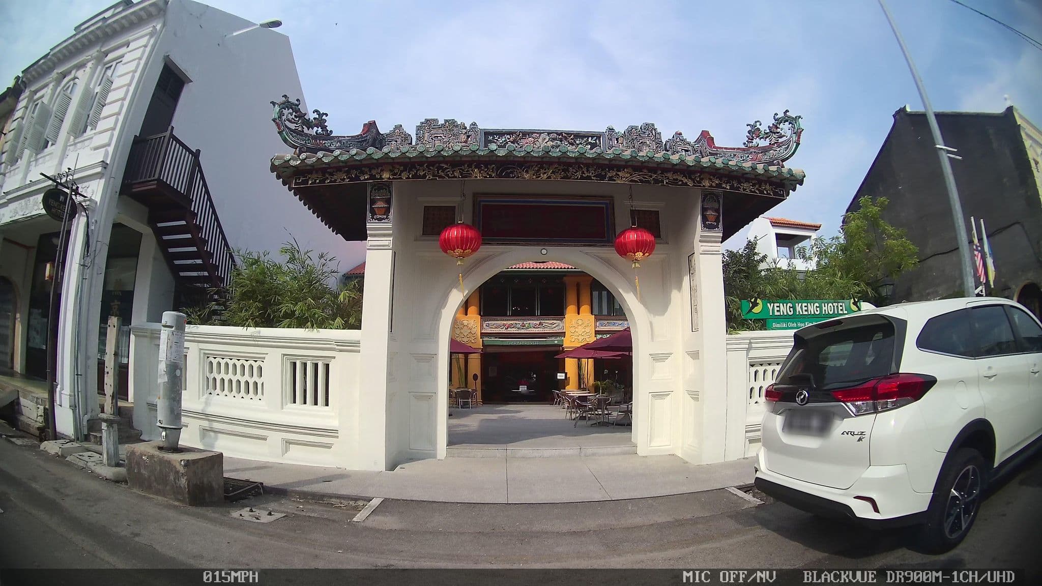 Street view near Yeng Keng Hotel, George Town