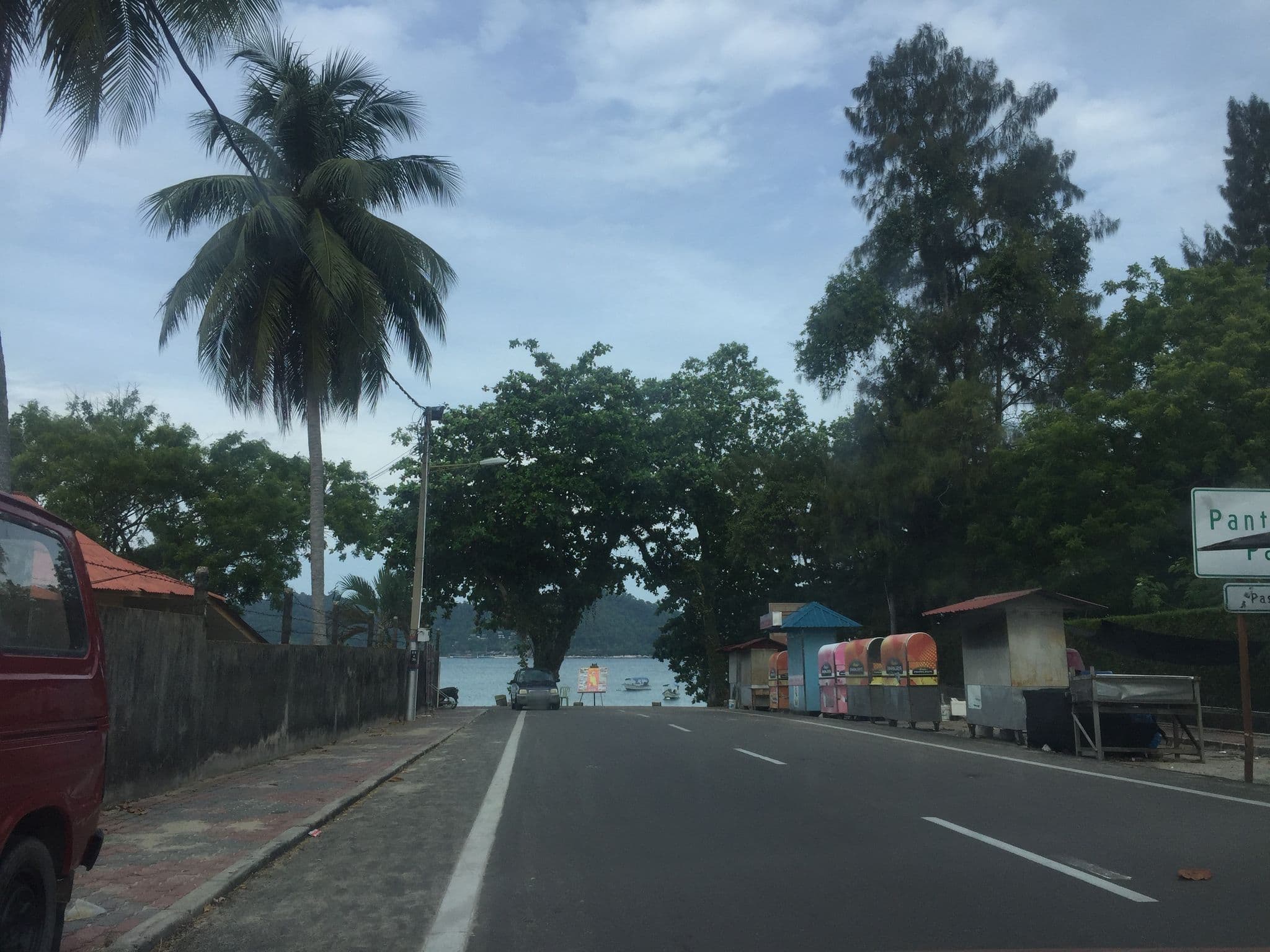Street view near Pangkor Sandy Beach Resort, Pangkor — © amnisyafiqah (CC BY-SA · Mapillary)