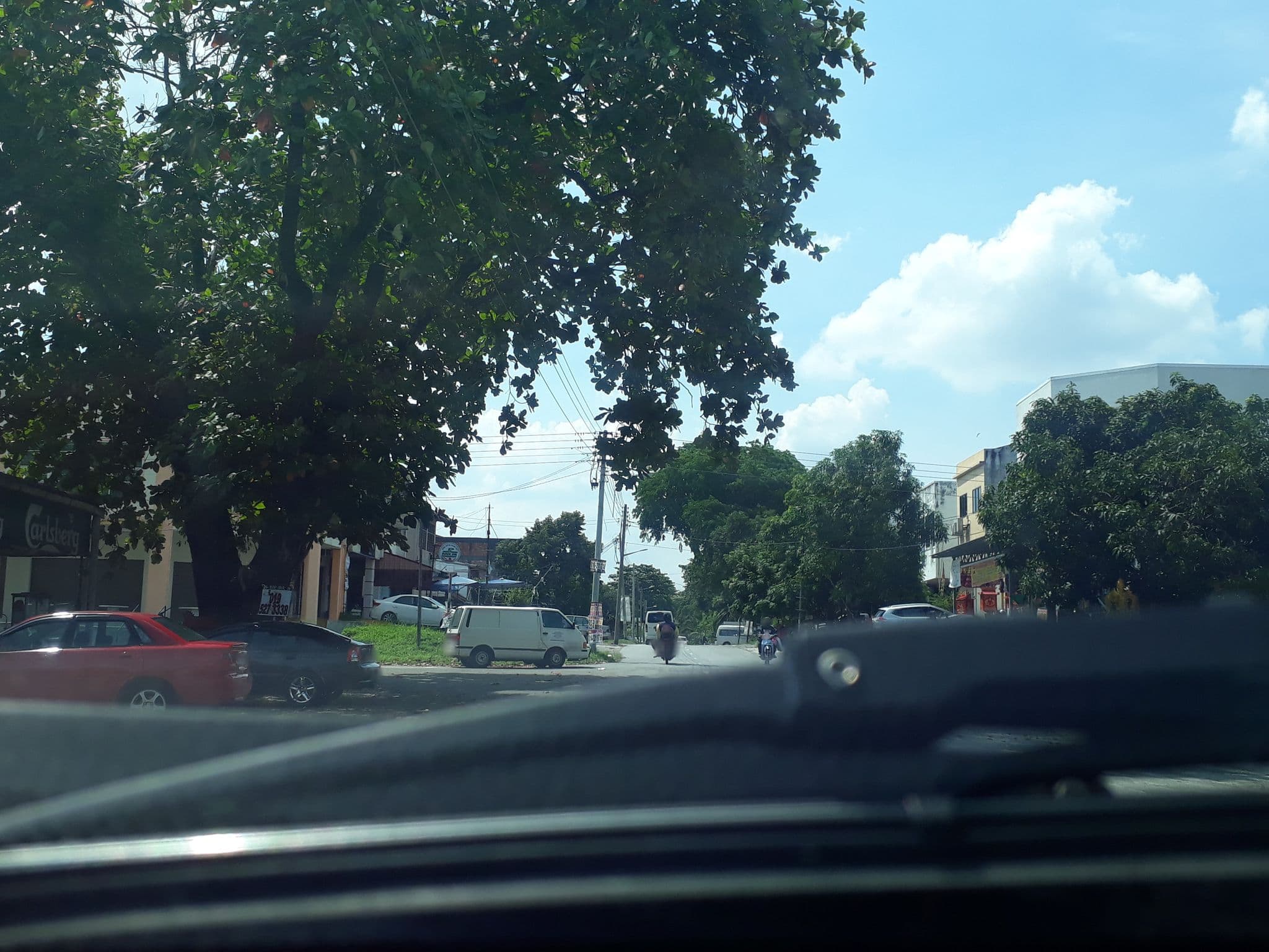 Street view near Mary's Residence, Ipoh — © mirulsince1999 (CC BY-SA · Mapillary)