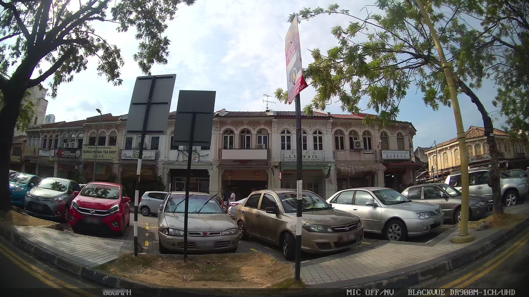 Street view near Mclane Boutique Hotel, George Town — © kaart_4 (CC BY-SA · Mapillary)