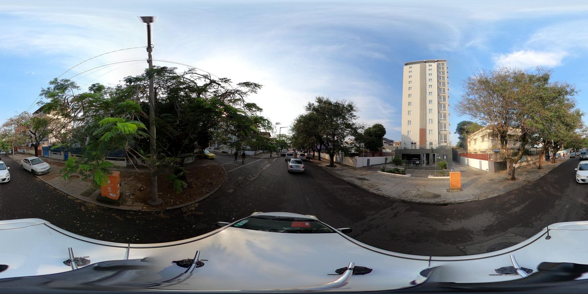 Street view near Hotel Africa, Maputo — © OMTMOZ (CC BY-SA · Mapillary)